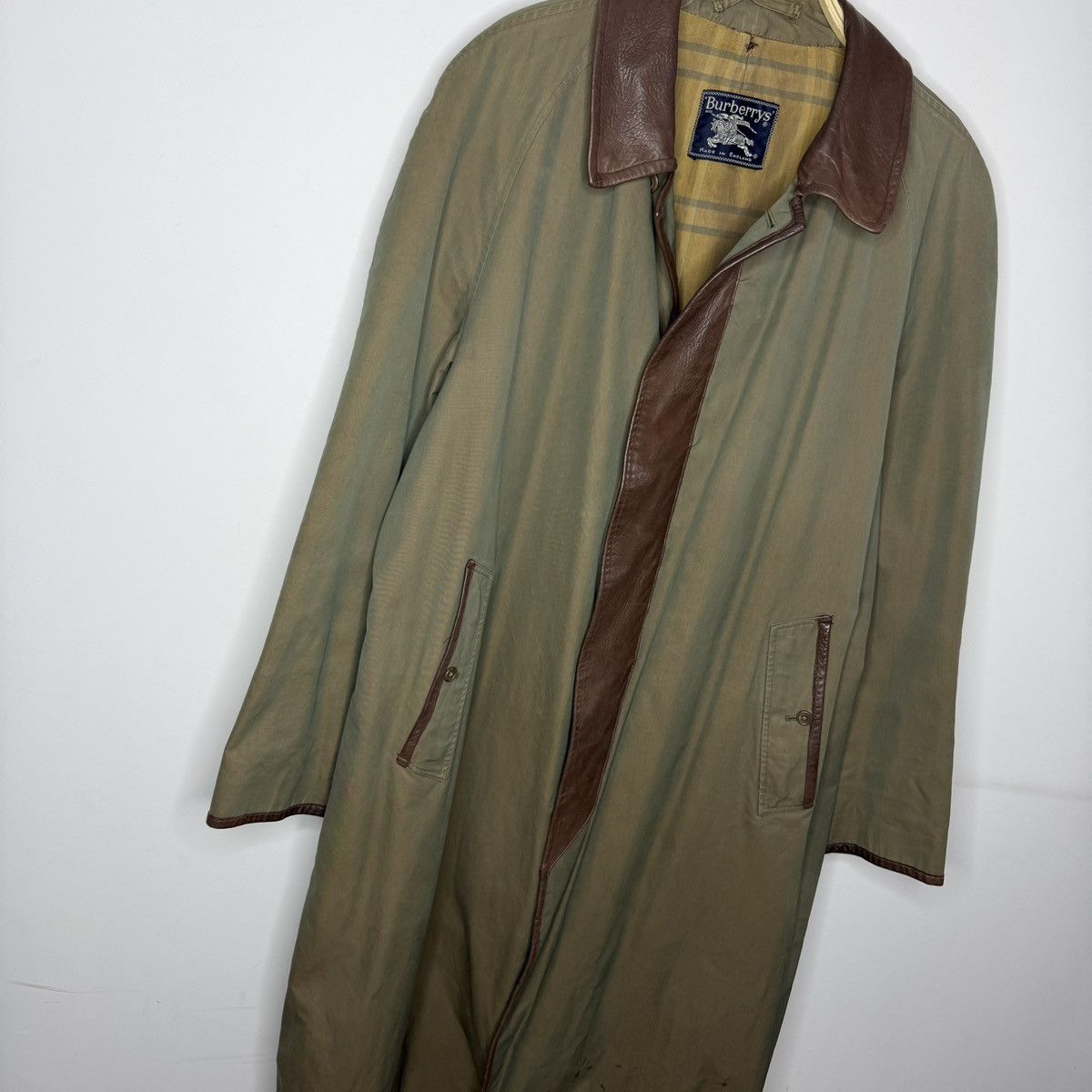 Burberry Vintage Burberry London Trench Coat Leather Collar Accents Size US L / EU 52-54 / 3 - 4 Thumbnail