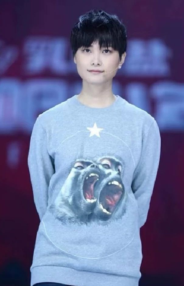 Givenchy Givenchy Givenchy Gray Monkey Sweatshirt Size M -2507 Size US M / EU 48-50 / 2 - 3 Thumbnail
