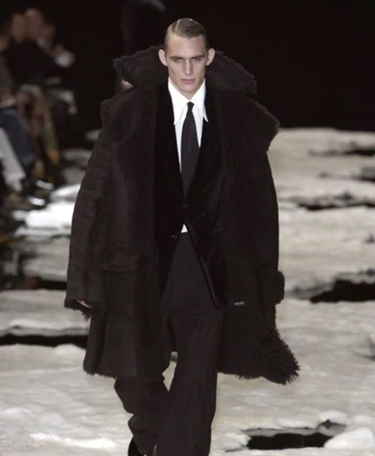 Gucci Gucci Tom Ford AW02 Oversized Shearling Coat Size US M / EU 48-50 / 2 - 17 Thumbnail