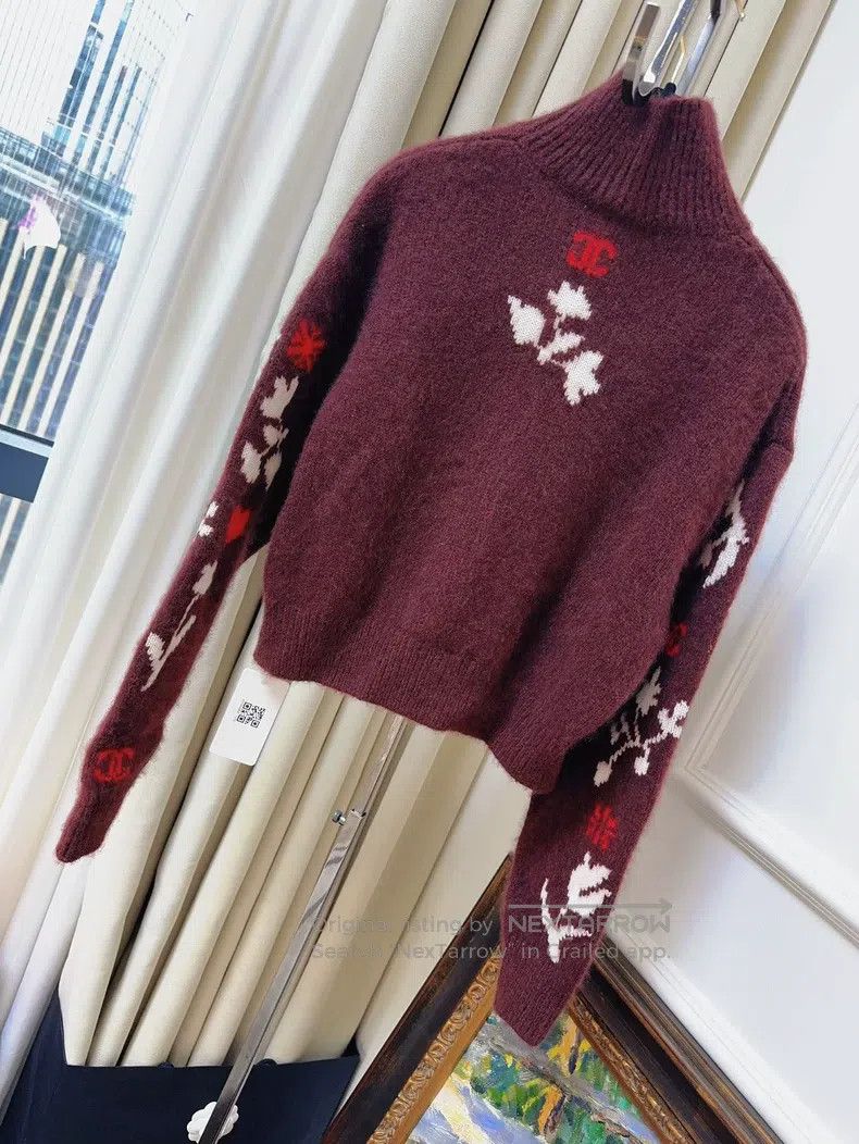 Chanel Chanel Ski series burgundy flower knitted sweater Size XS / US 0-2 / IT 36-38 - 2 Thumbnail