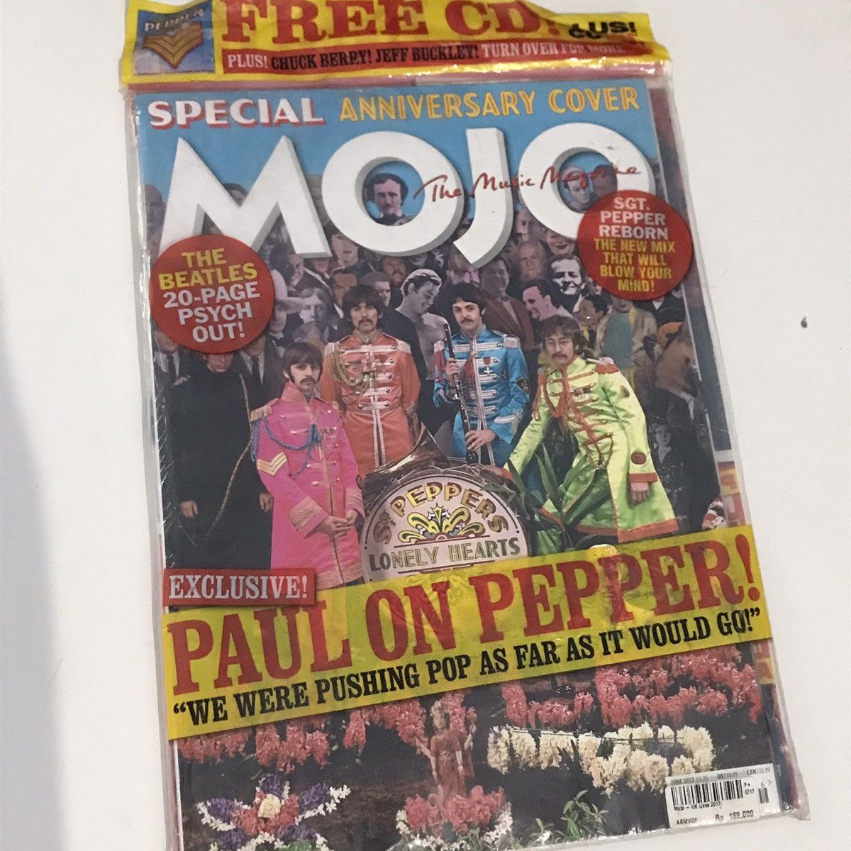 POP MAGAZINE × Vintage Nos New Old Stock Mojo Magazine 2017 The beatles on paul mc Size ONE SIZE - 13 Thumbnail