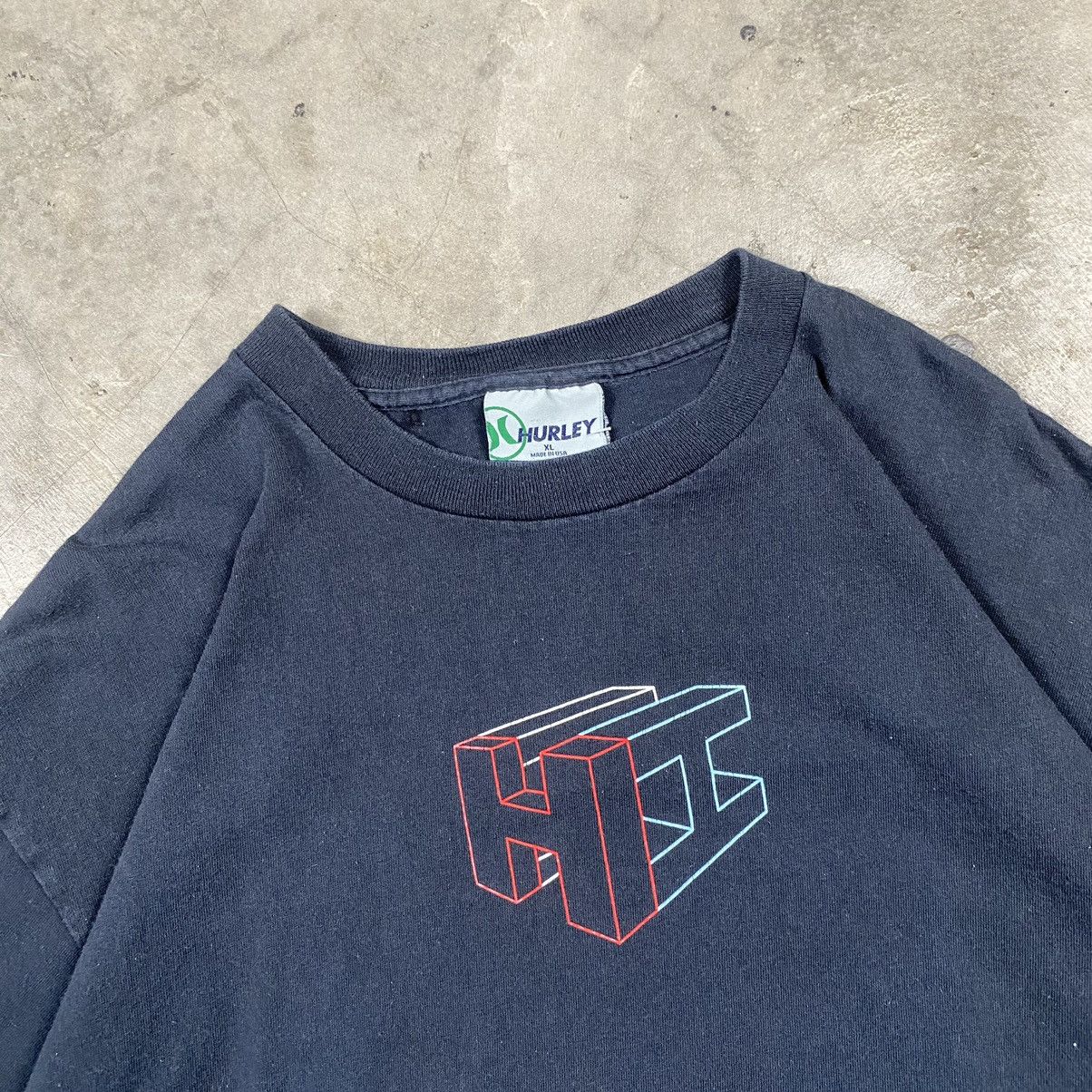Hurley × Vintage y2k Hurley Surf 3D Tee Size US XL / EU 56 / 4 - 2 Thumbnail