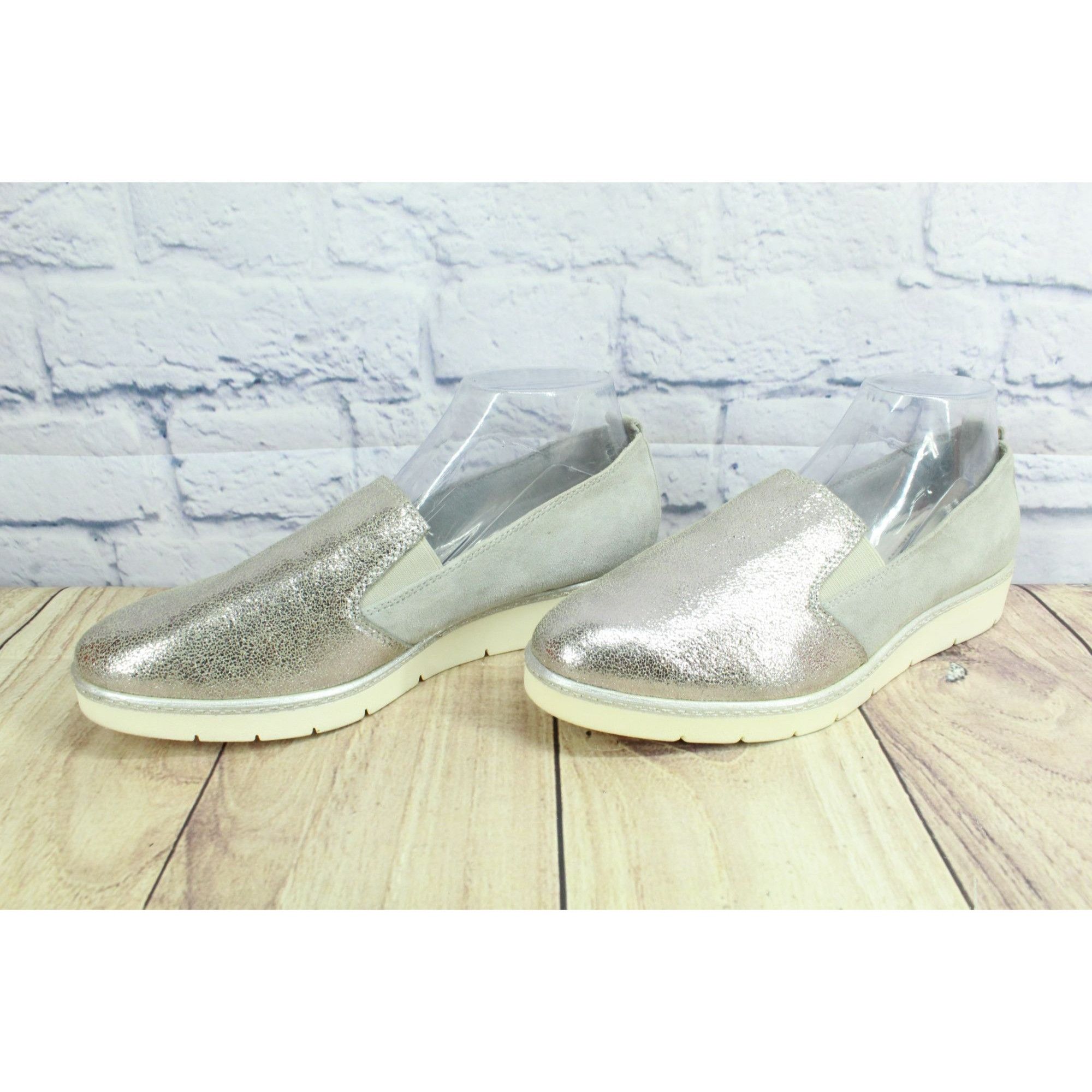 Other Tamaris Silver Leather Slip-On Loafers Women's Size 9.5 / 40 Size US 9.5 / IT 39.5 - 2 Thumbnail