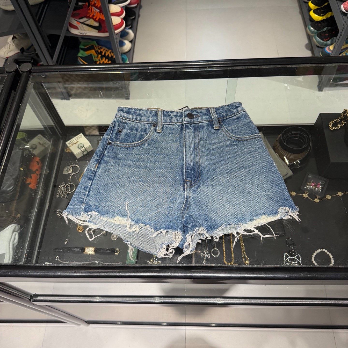 Alexander Wang Alexander Wang Blue Jeans 25 Women Size 25" / US 0 / IT 36 - 1 Thumbnail
