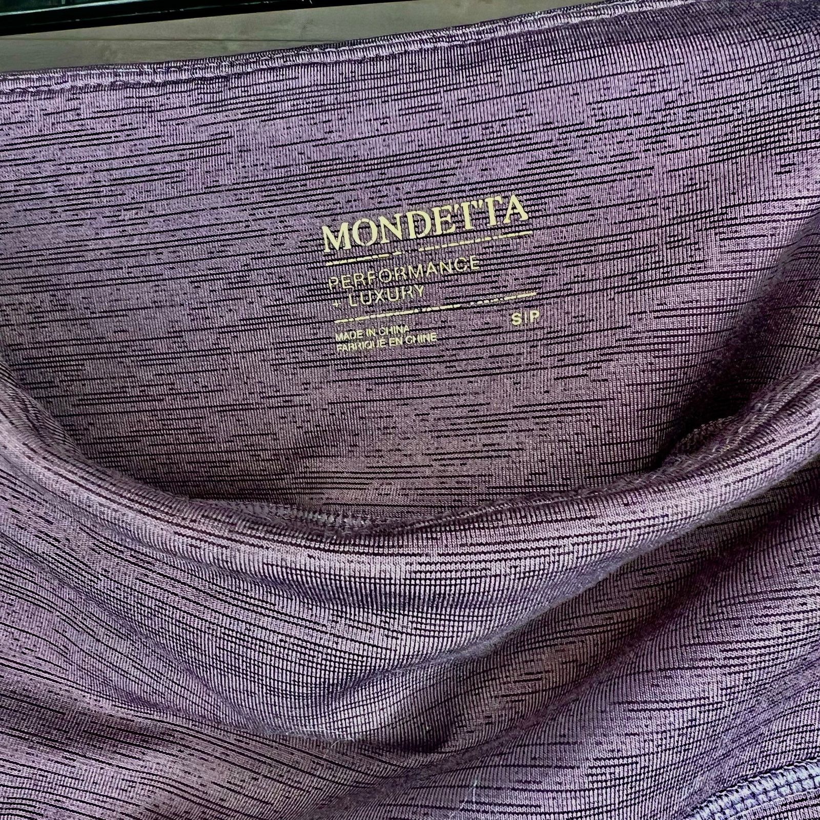 Other Mondetta women’s activewear plum leggings Size Small Size 28" / US 6 / IT 42 - 6 Thumbnail