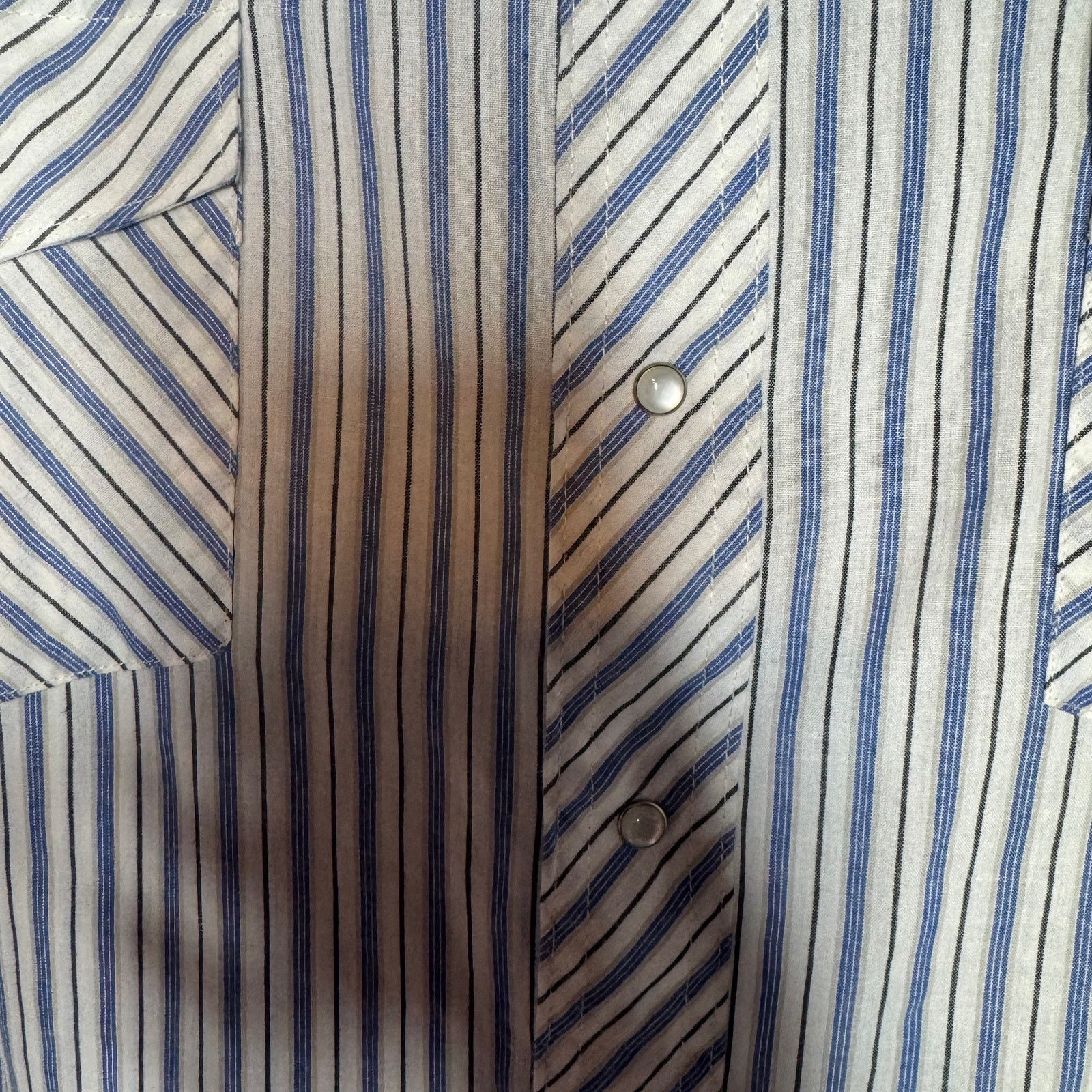 Wrangler Wrangler Short Sleeve Stripped Button Down Pearl Snap XL Size US XL / EU 56 / 4 - 3 Thumbnail