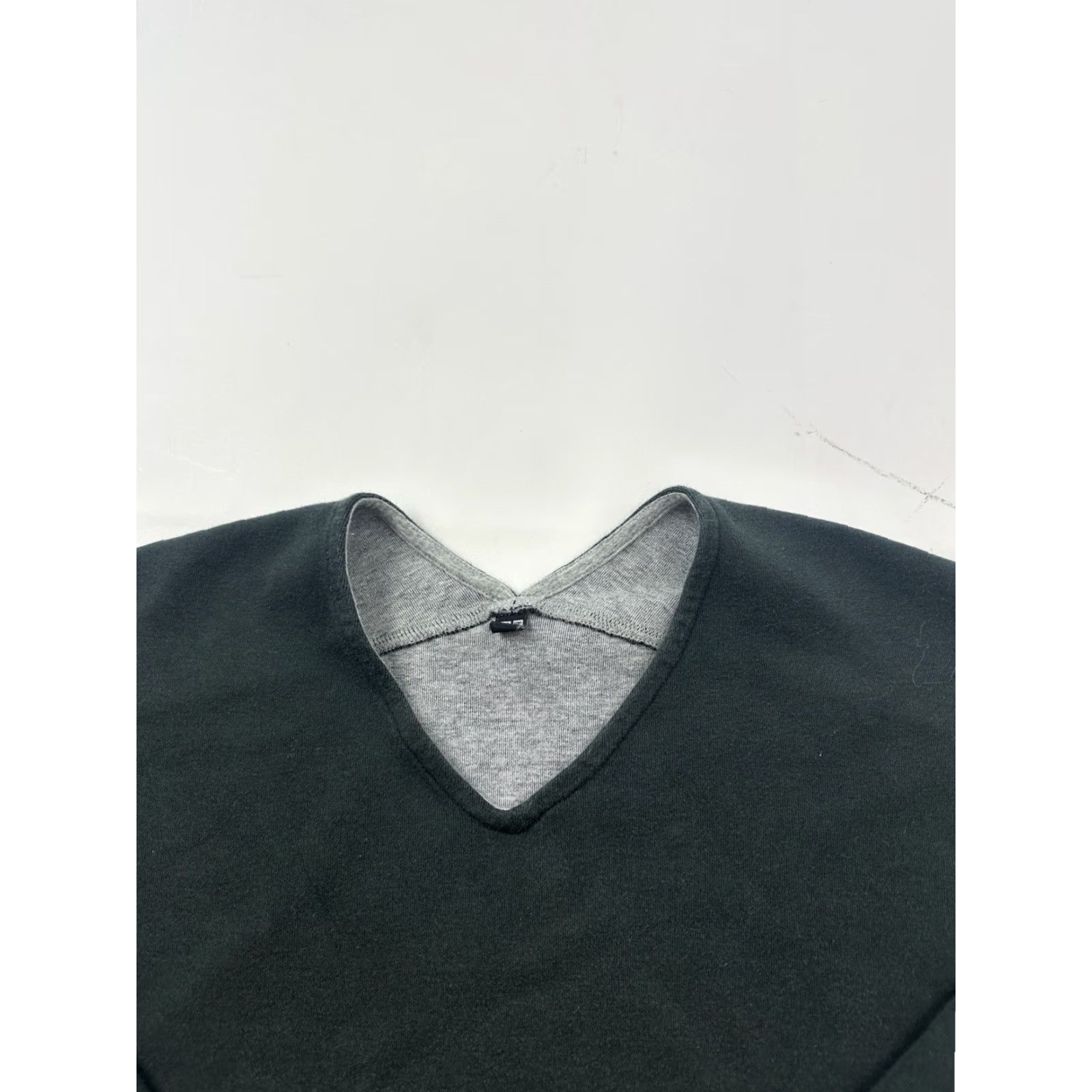 Uniqlo Uniqlo Sweater Dress Womens Small Black V-Neck Pullover Pockets Size S / US 4 / IT 40 - 3 Thumbnail