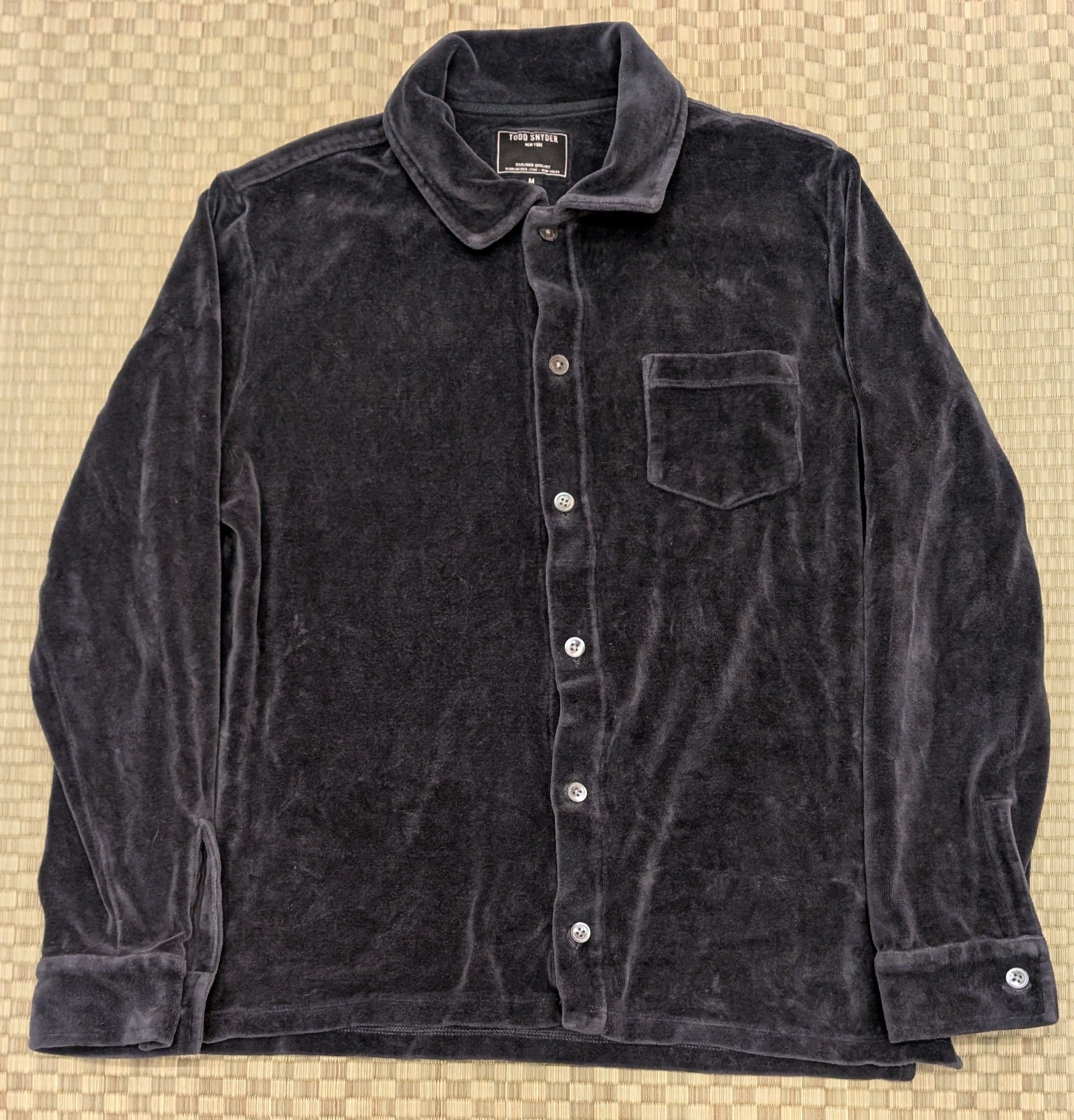 Todd Snyder Todd Snyder Velour Button Up Shirt Made in Portugal Size US M / EU 48-50 / 2 - 1 Thumbnail