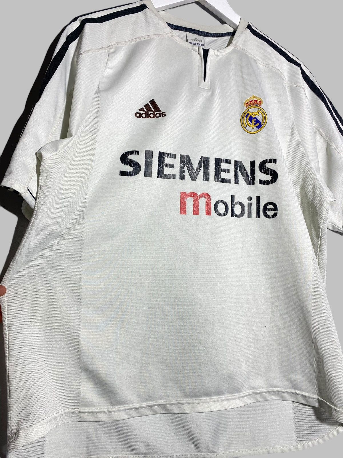 Vintage Vintage Adidas Real Madrid 2003/04 Home Soccer Jersey Size US L / EU 52-54 / 3 - 3 Thumbnail
