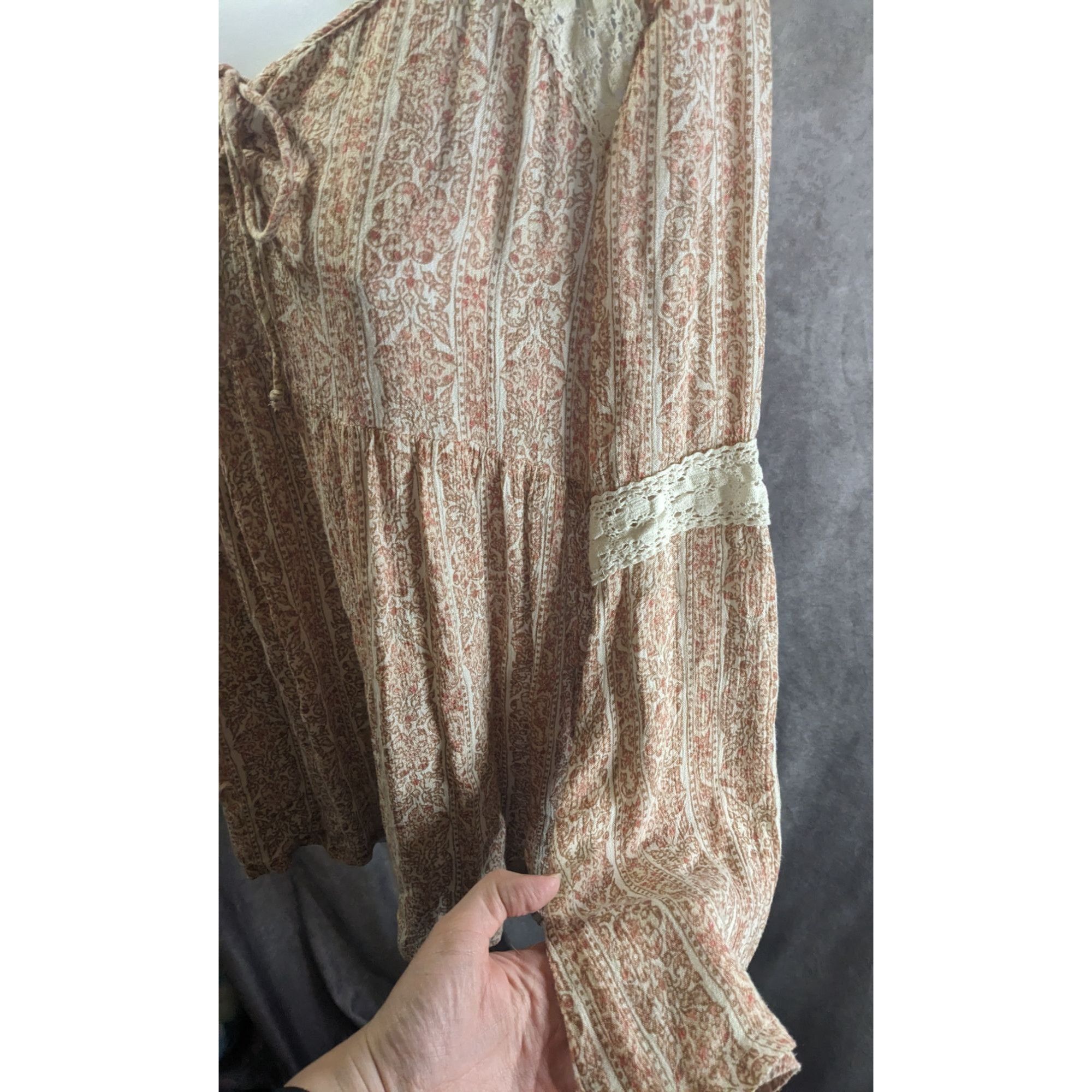 Hollister Romantic Hippie Hollister Lace Boho Peasant Top Bell Sleeve Size S / US 4 / IT 40 - 9 Thumbnail