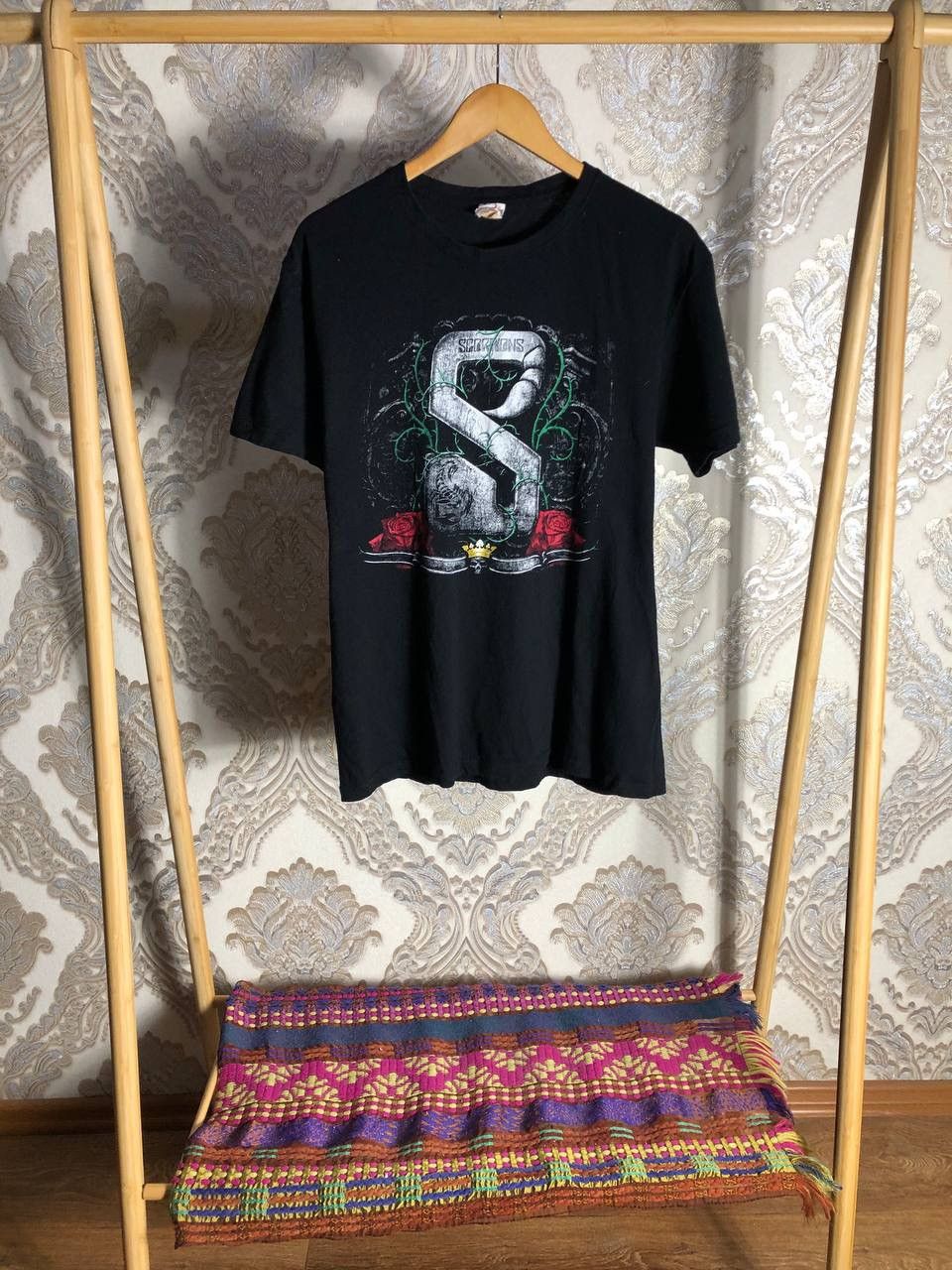 Band Tees × Vintage VERY RARE SCORPIONS DOUBLE PRINTED ROCK T-SHIRT WORLD TOUR Size US XL / EU 56 / 4 - 1 Thumbnail
