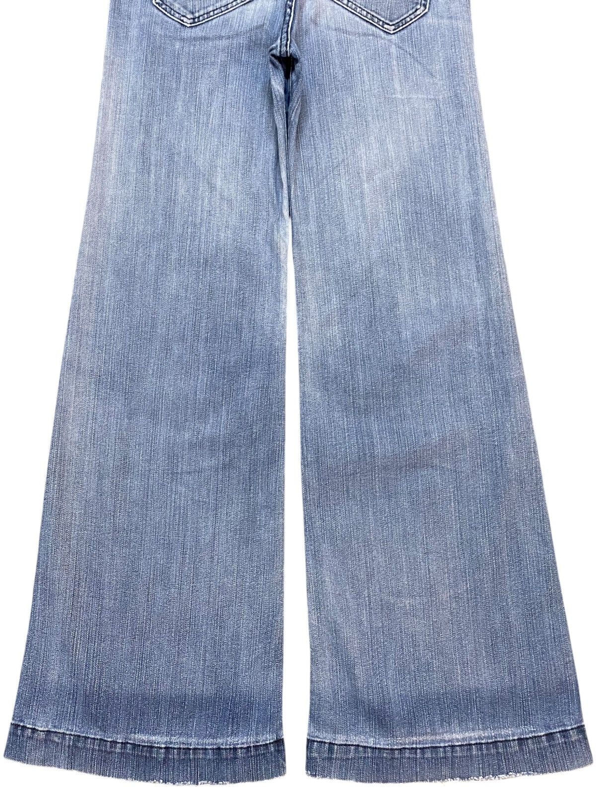 Japanese Brand Vintage Japanese Brand Uniqlo Fade Wash Baggy Jean Size 28" / US 6 / IT 42 - 6 Thumbnail