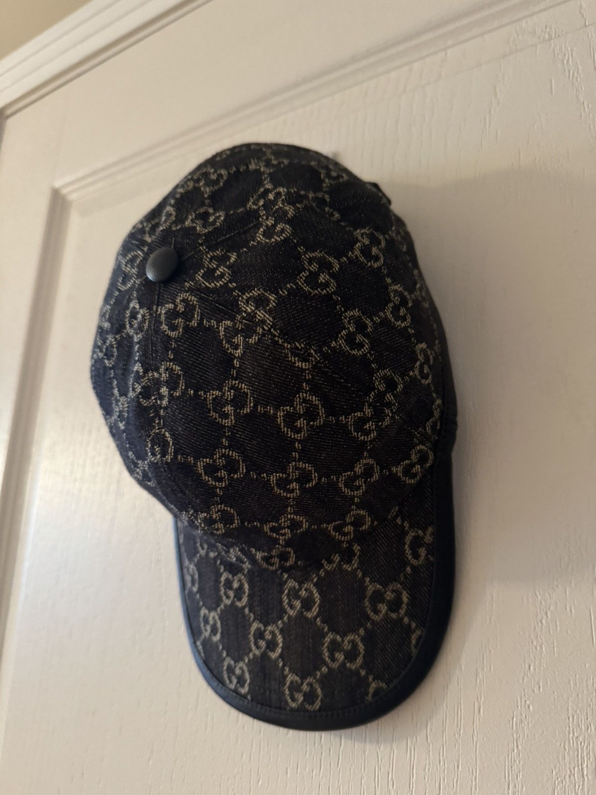 Gucci (S) Black Gucci “Flannel” Baseball hat Size ONE SIZE - 2 Thumbnail