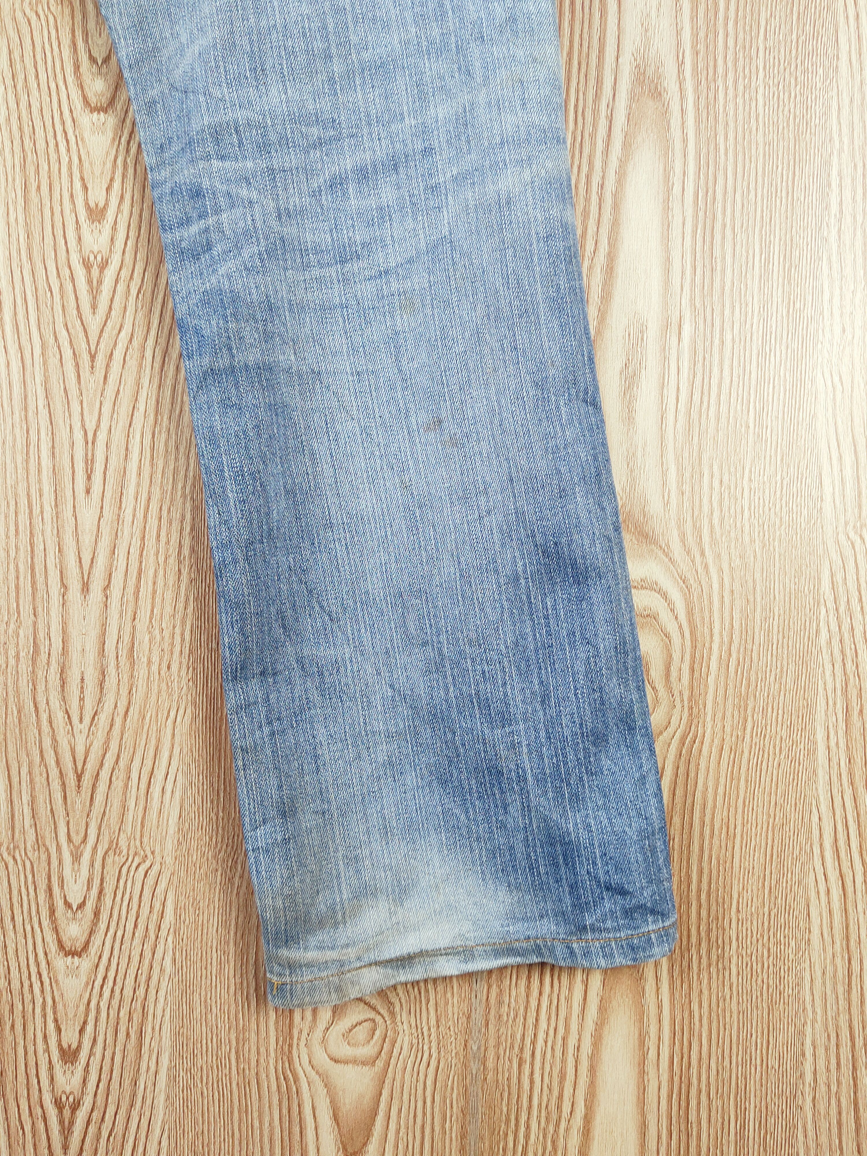 Uniqlo × Vintage Uniqlo Blue Faded Distressed Ripped Jeans Size US 36 / EU 52 - 12 Thumbnail
