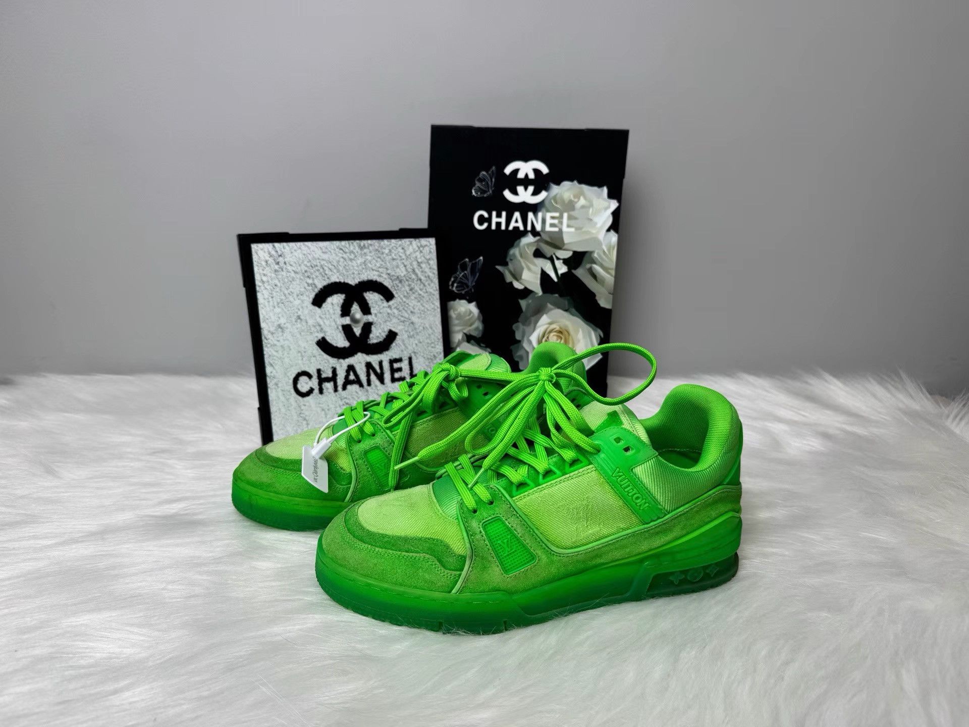 Louis Vuitton Louis Vuitton Lime Green Monogram Denim Low Top K36 Size US 6 / EU 39 - 1 Thumbnail