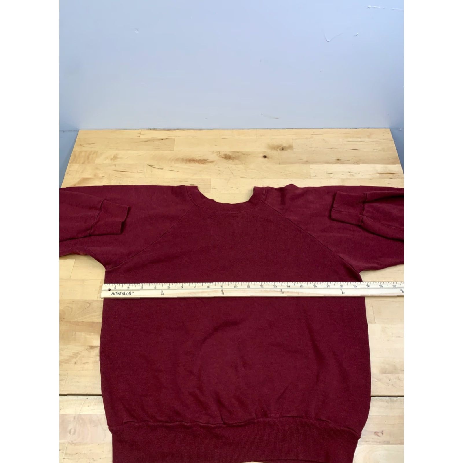 Vintage VINTAGE Sweatshirt Mens S Burgundy 70s Raglan Crew Neck Pullover Red 80s Classic USA Winter Spring Fall Size US S / EU 44-46 / 1 - 4 Thumbnail