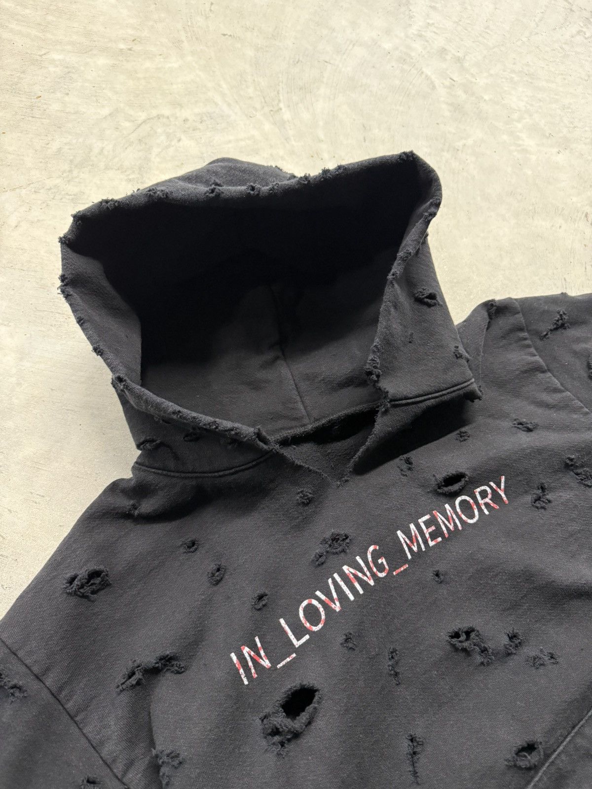 Other In Loving Memory Distressed Blood Logo Hoodie Size US L / EU 52-54 / 3 - 4 Thumbnail