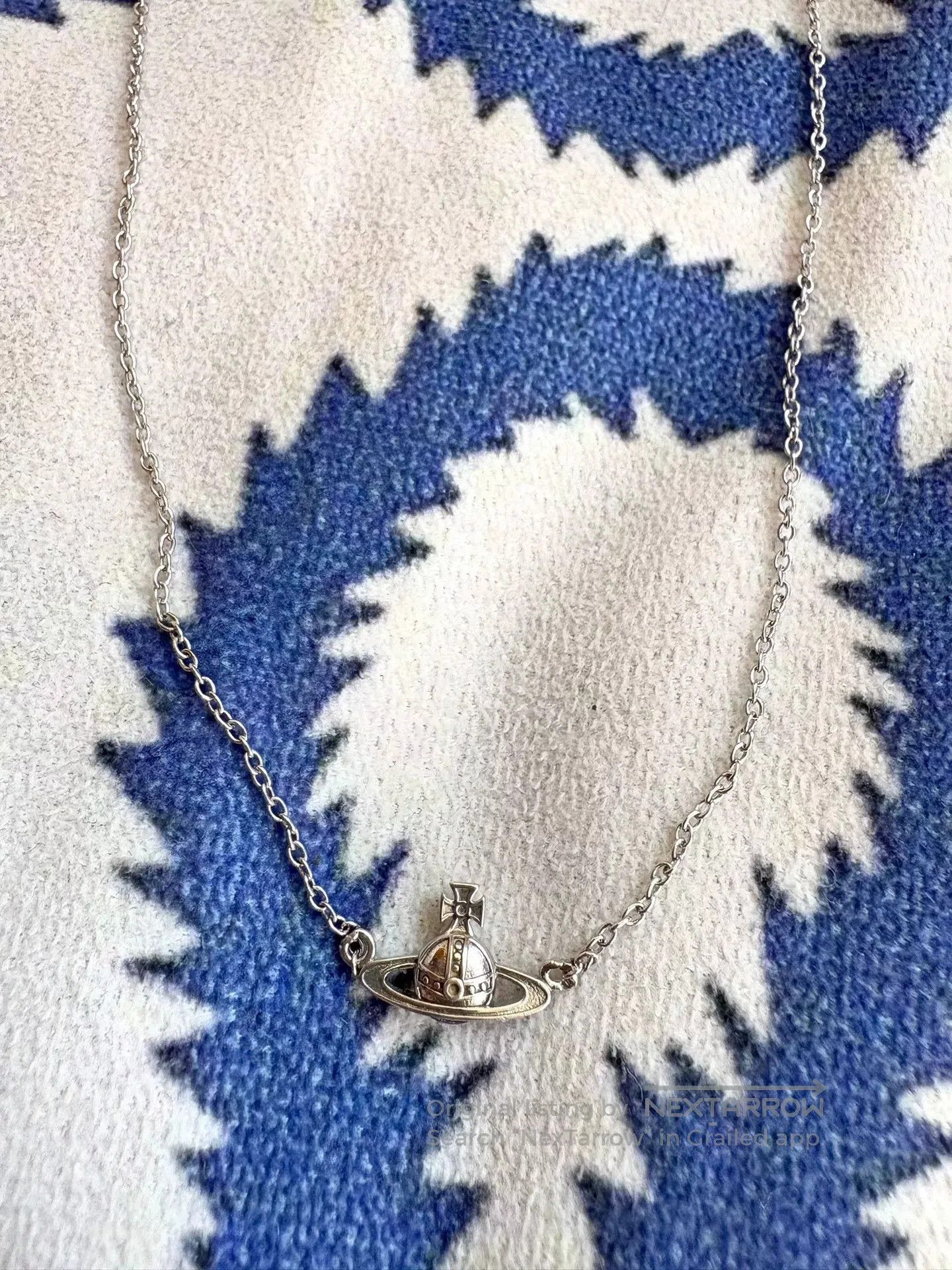 Vivienne Westwood Vivienne Westwood Saturn Pendant Necklace. Size ONE SIZE - 1 Thumbnail