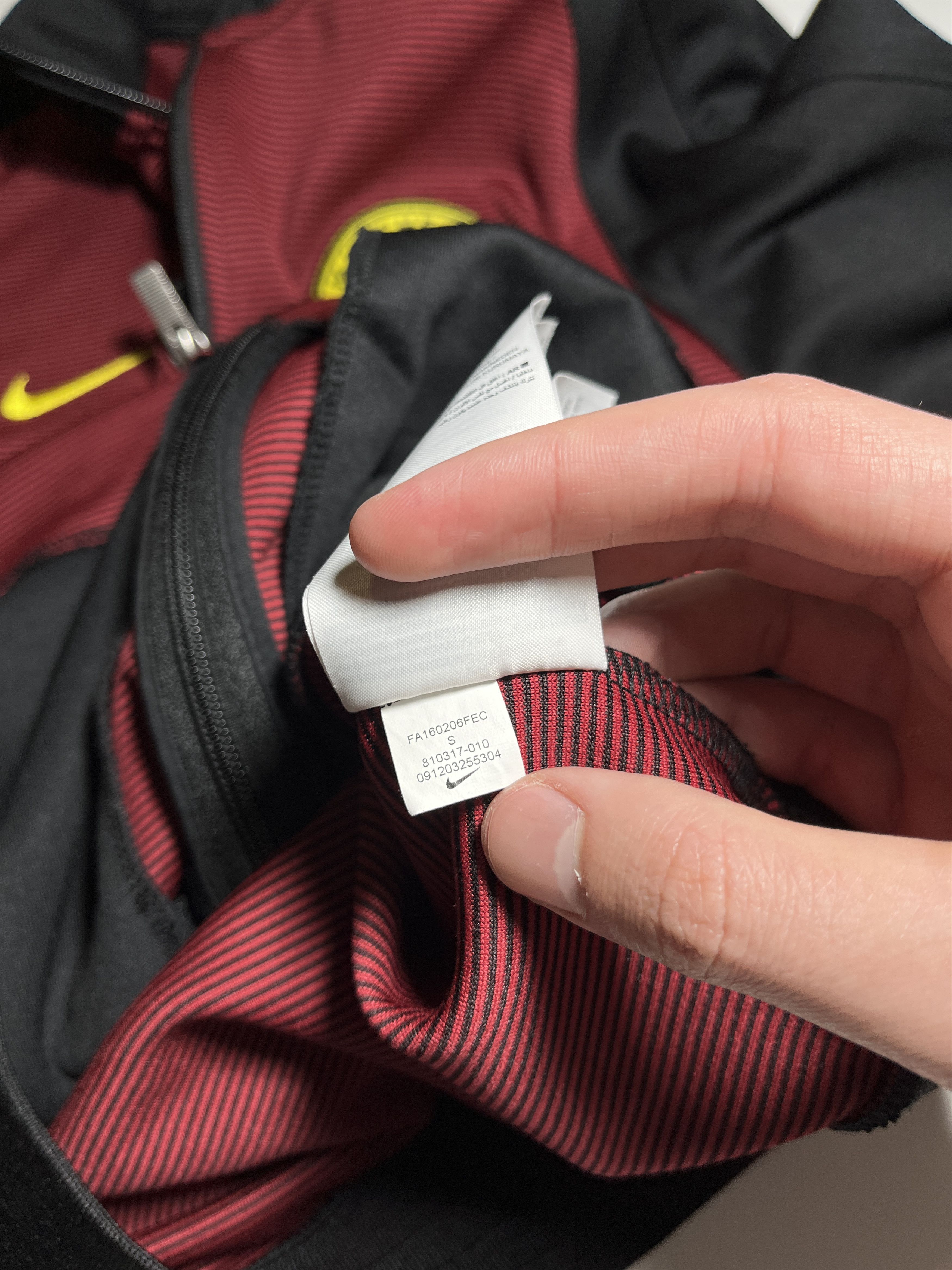 Nike Nike Manchester City 2016-17 Track Jacket Size S Size US S / EU 44-46 / 1 - 12 Thumbnail