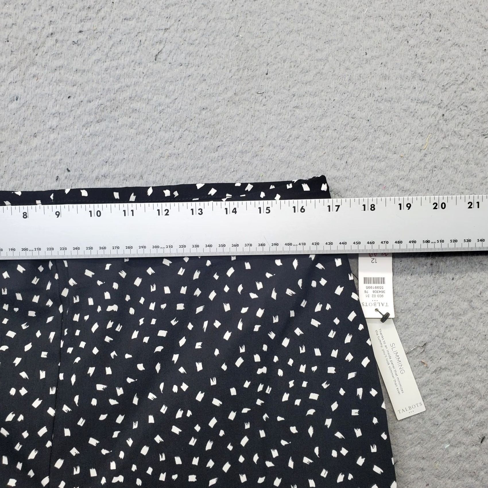 Talbots Talbots Cropped Pants Womens 12 Multicolor Geometric Flat Front Elastic Waist Slimming Regular Size 12 Womens Size 34" / US 12 / IT 48 - 6 Thumbnail