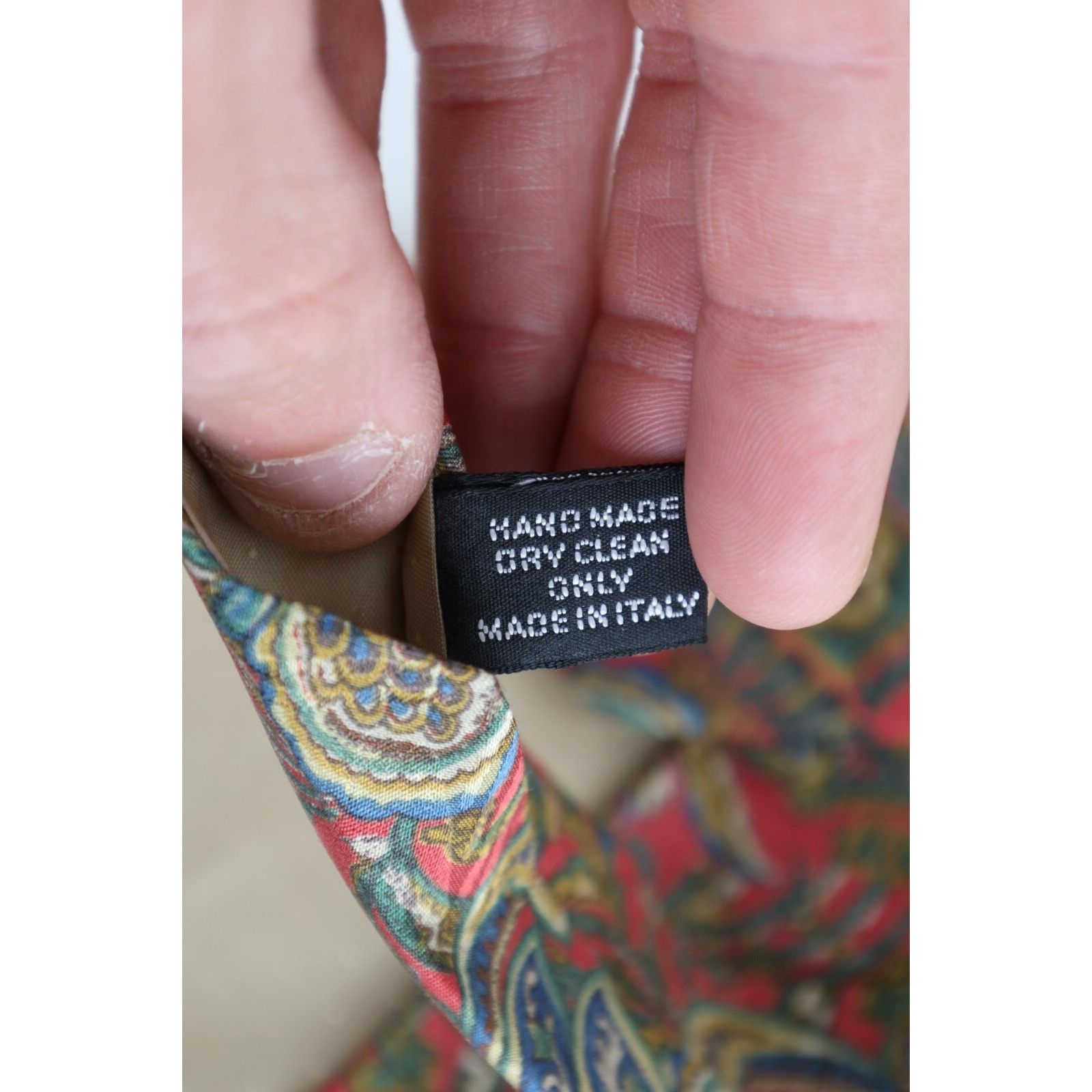 Abercrombie & Fitch Vintage 90s Abercrombie & Fitch Handmade Silk Rainbow Tie Size ONE SIZE - 6 Thumbnail