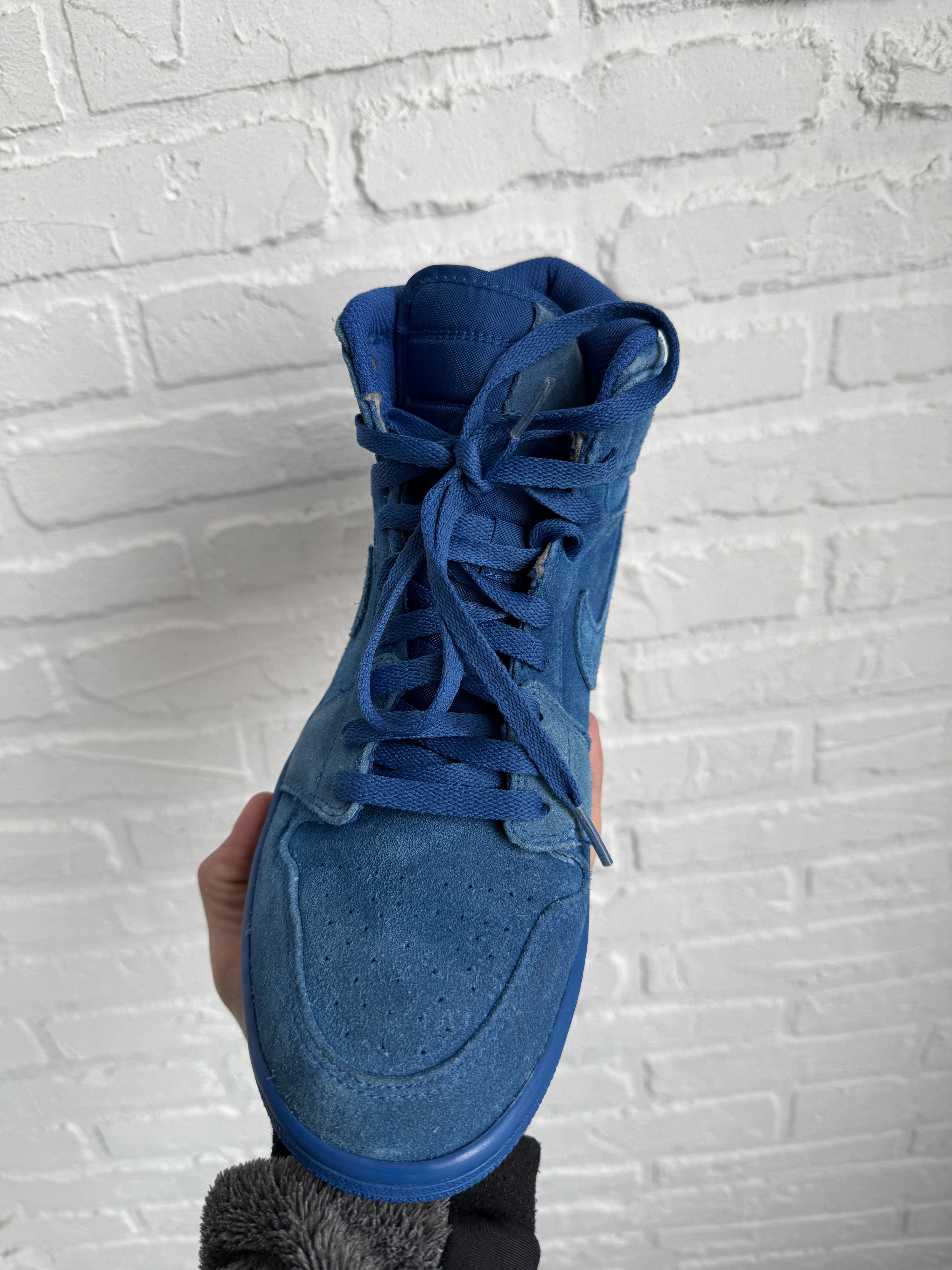 Nike Nike Air Jordan 1 Retro High Blue Suede Size US 9 / EU 42 - 6 Thumbnail