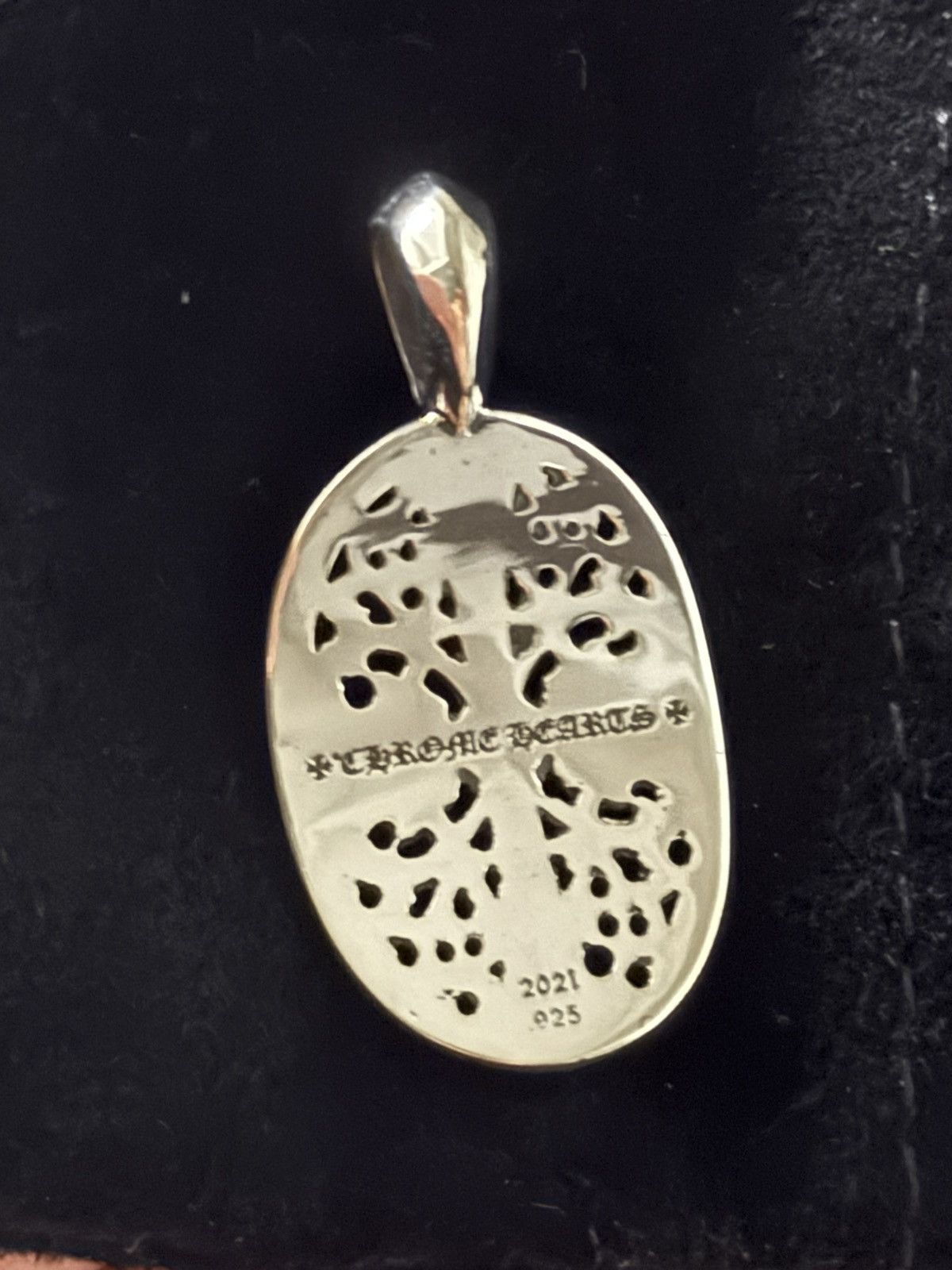 Chrome Hearts Chrome Hearts Oval Cross Pendant Size ONE SIZE - 16 Thumbnail