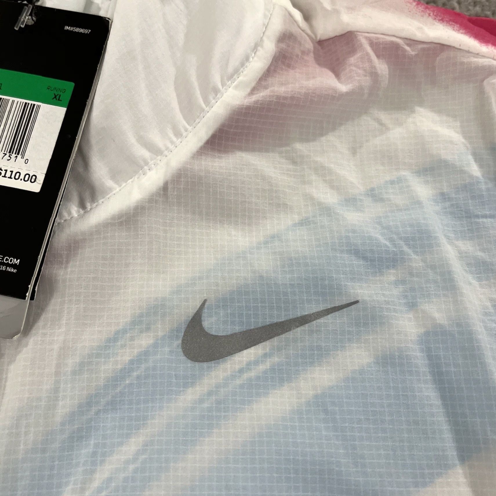 Nike Nike Jacket Womens XL White Multicolor Impossibly Light Hooded Running Pack NEW Size XL / US 12-14 / IT 48-50 - 3 Thumbnail