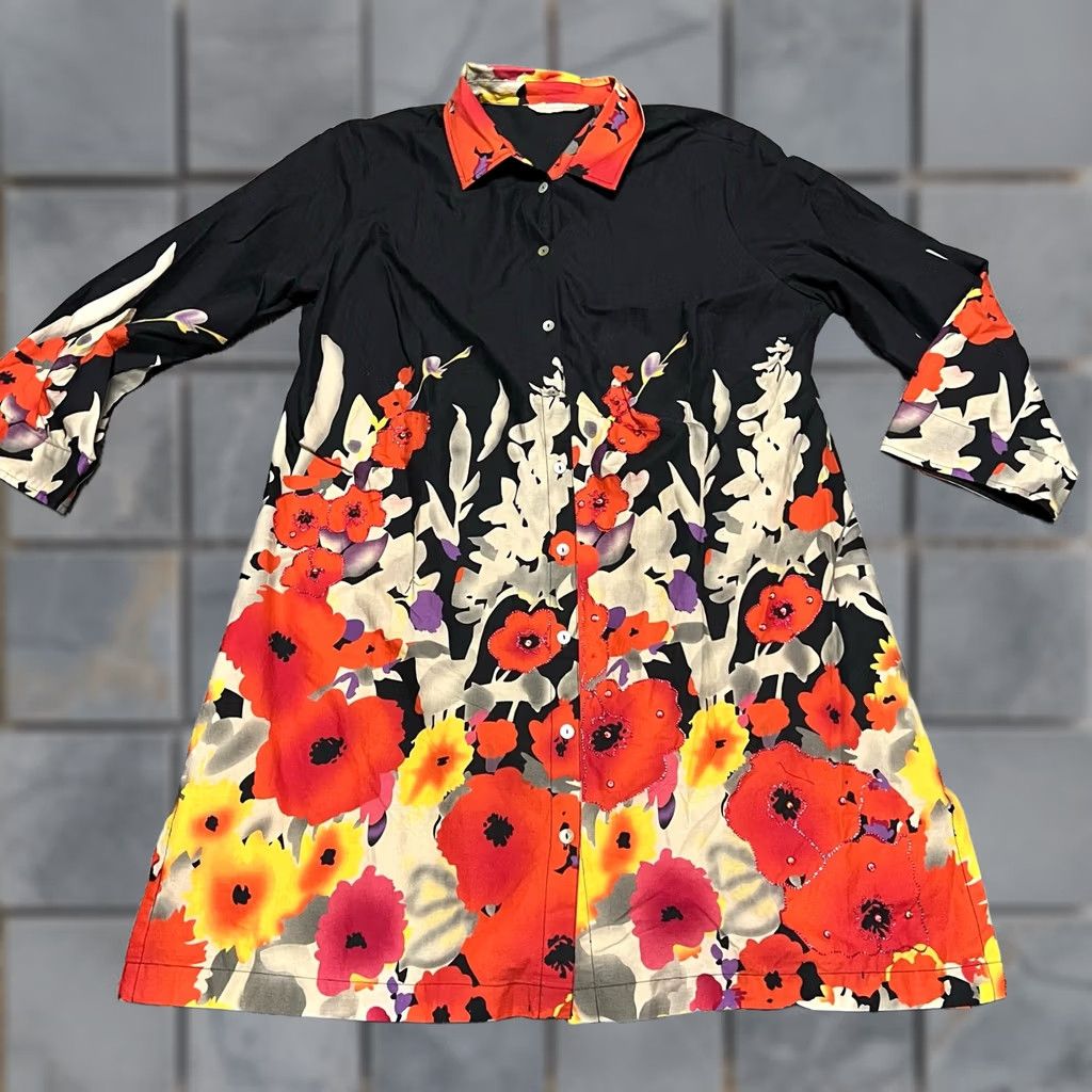 Soft Surroundings Soft Surroundings Shirt Womens Large Multicolor Beaded Poppy Floral Tunic Button-Up Size L / US 10 / IT 46 - 1 Thumbnail