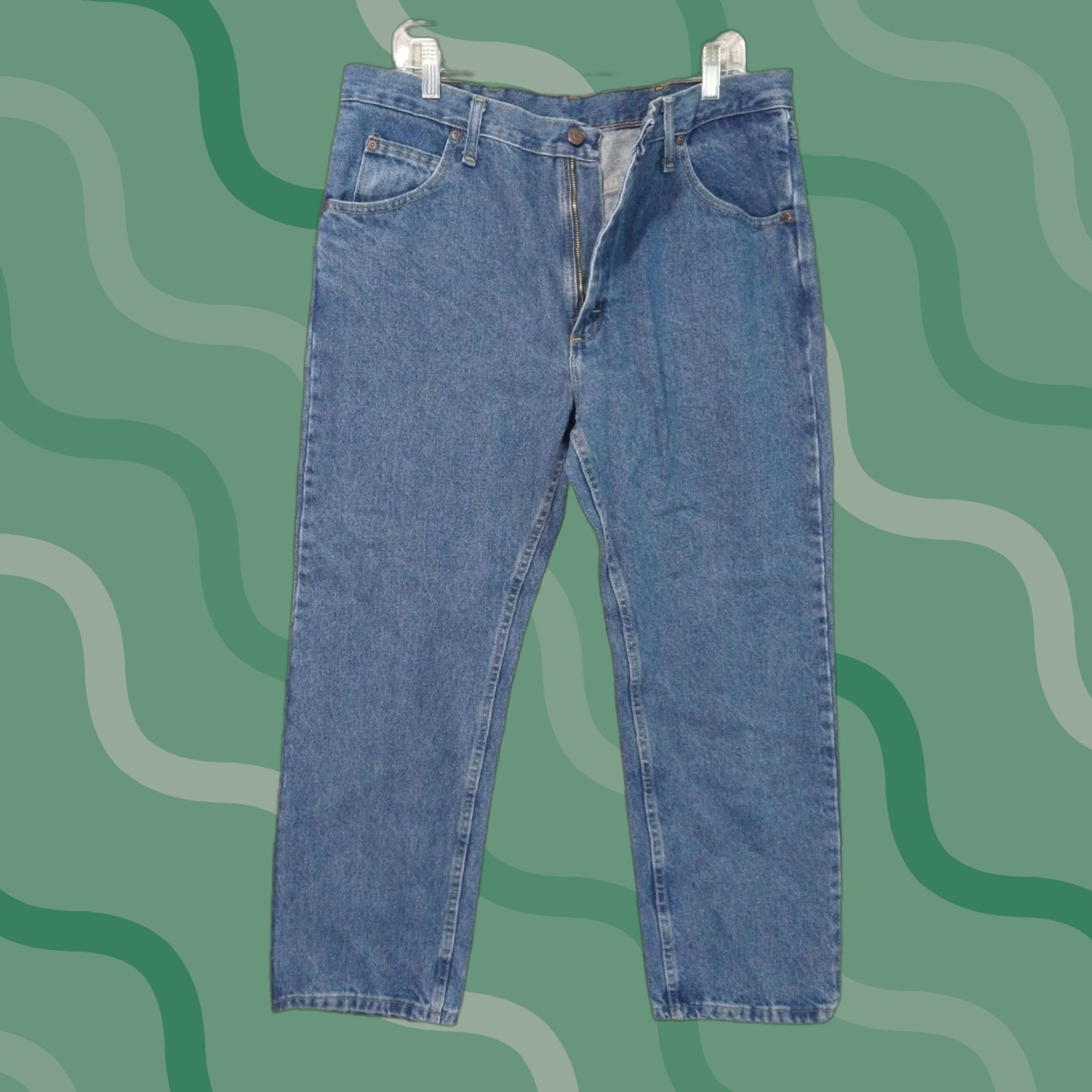 Wrangler Wrangler Jeans Mens 36x29 Blue Denim Regular Fit 5 Star Premium Dark Wash Size US 36 / EU 52 - 1 Thumbnail