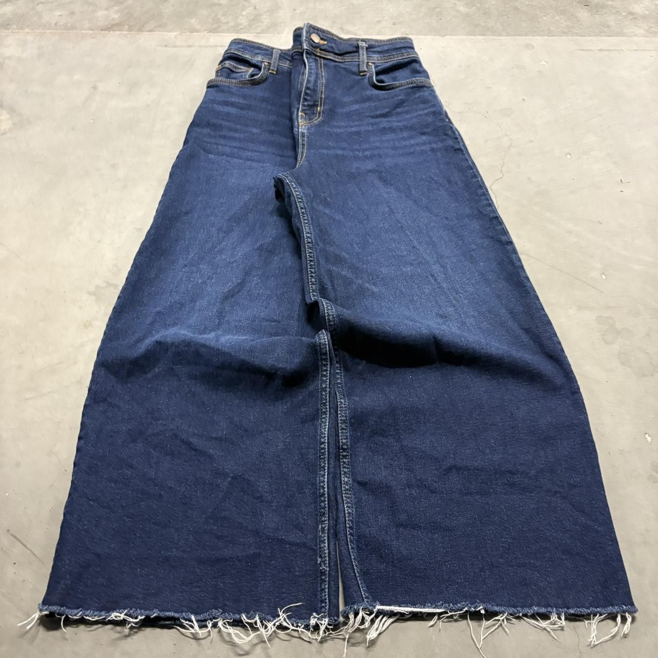 Vintage CRAZY Vintage Y2K/2000s Super Baggy Wideleg Boden Denim Dark Wash Denim Jeans! Size US 28 / EU 44 - 1 Thumbnail