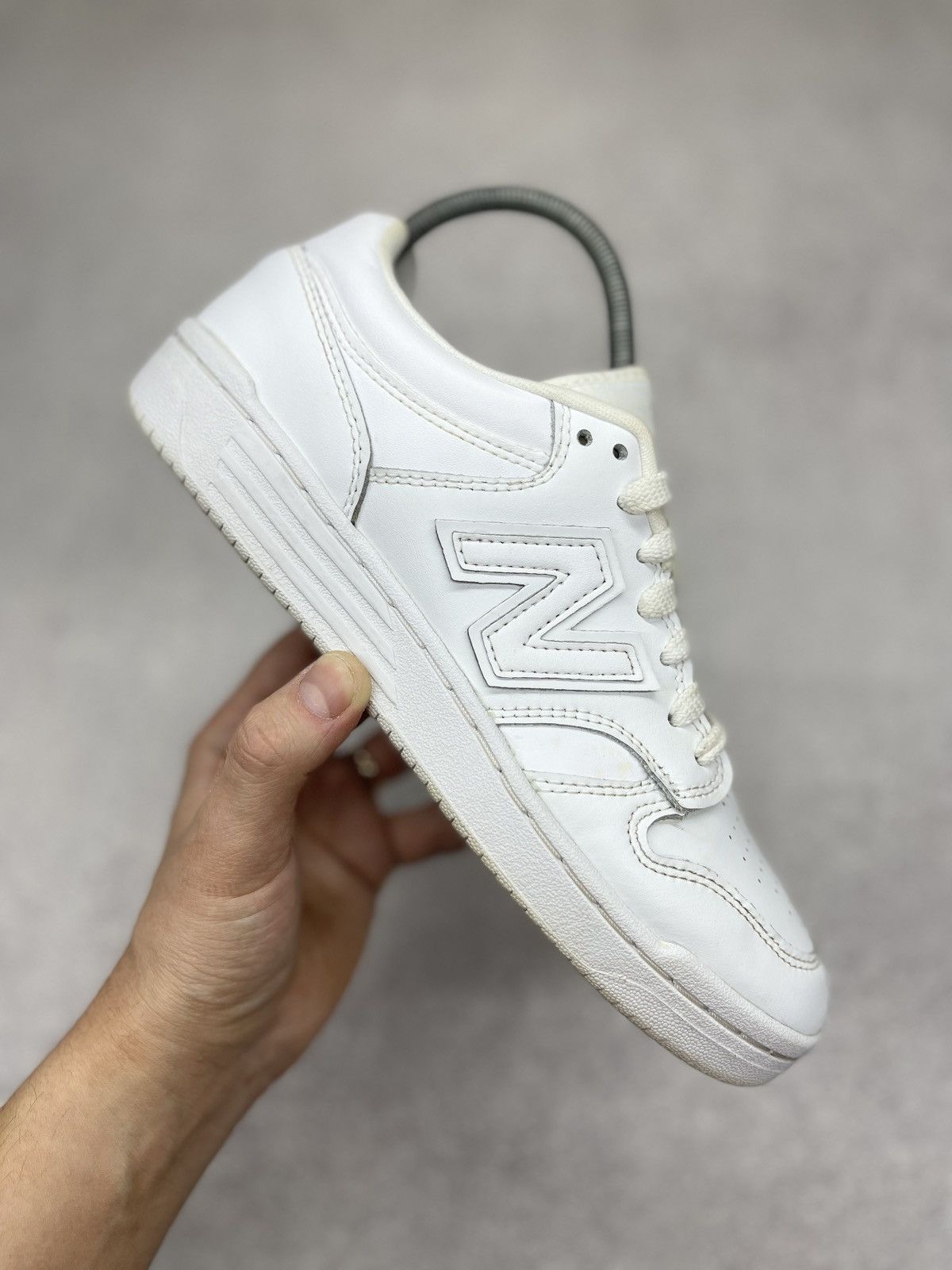 New Balance Womens New Balance 480 White Sneakers Size 39.5 Size US 6.5 / IT 36.5 - 1 Thumbnail