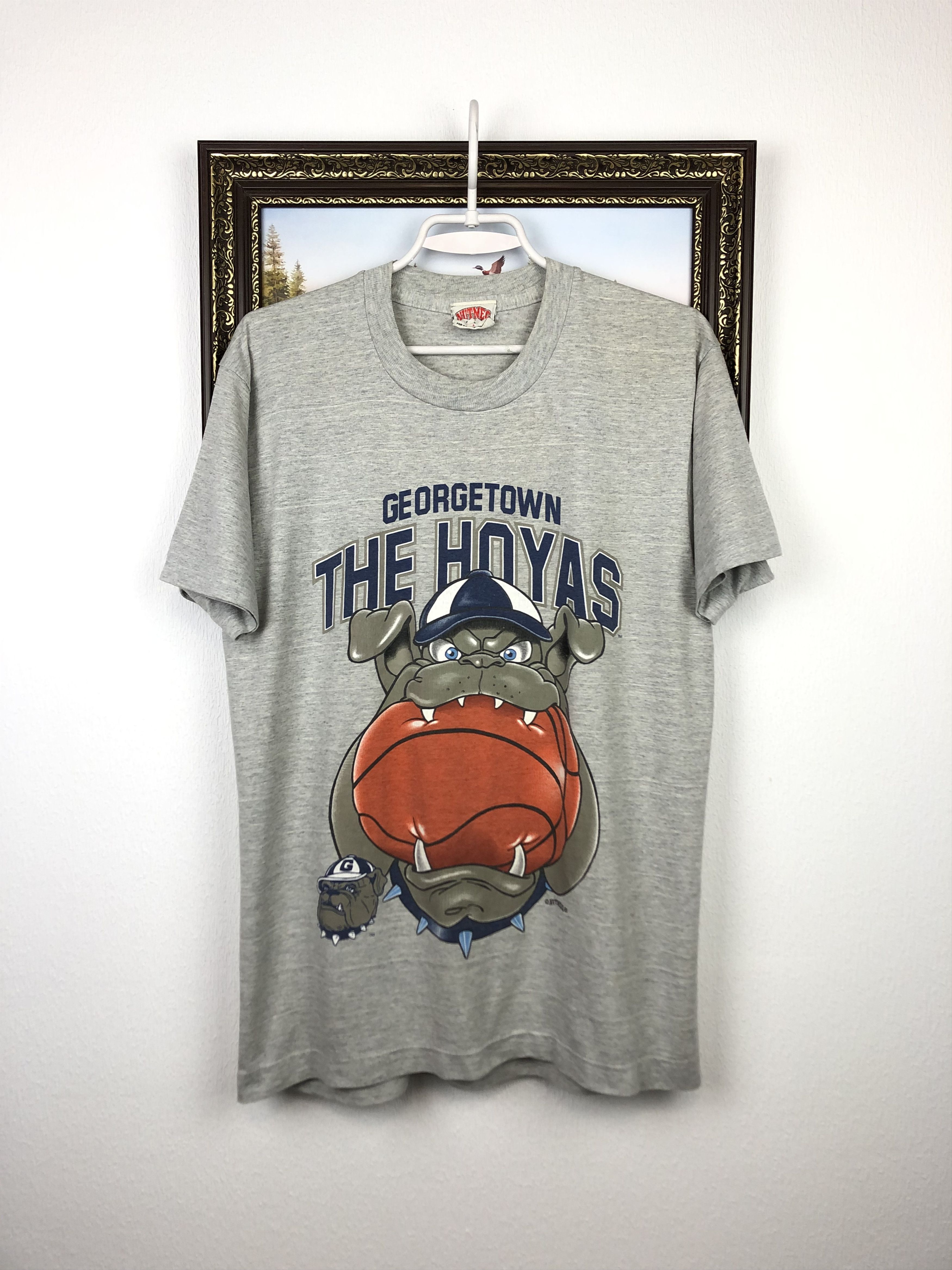 Nutmeg Vintage 90's Nutmeg Georgetown Hoyas Shirt Tee University Size US L / EU 52-54 / 3 - 1 Thumbnail