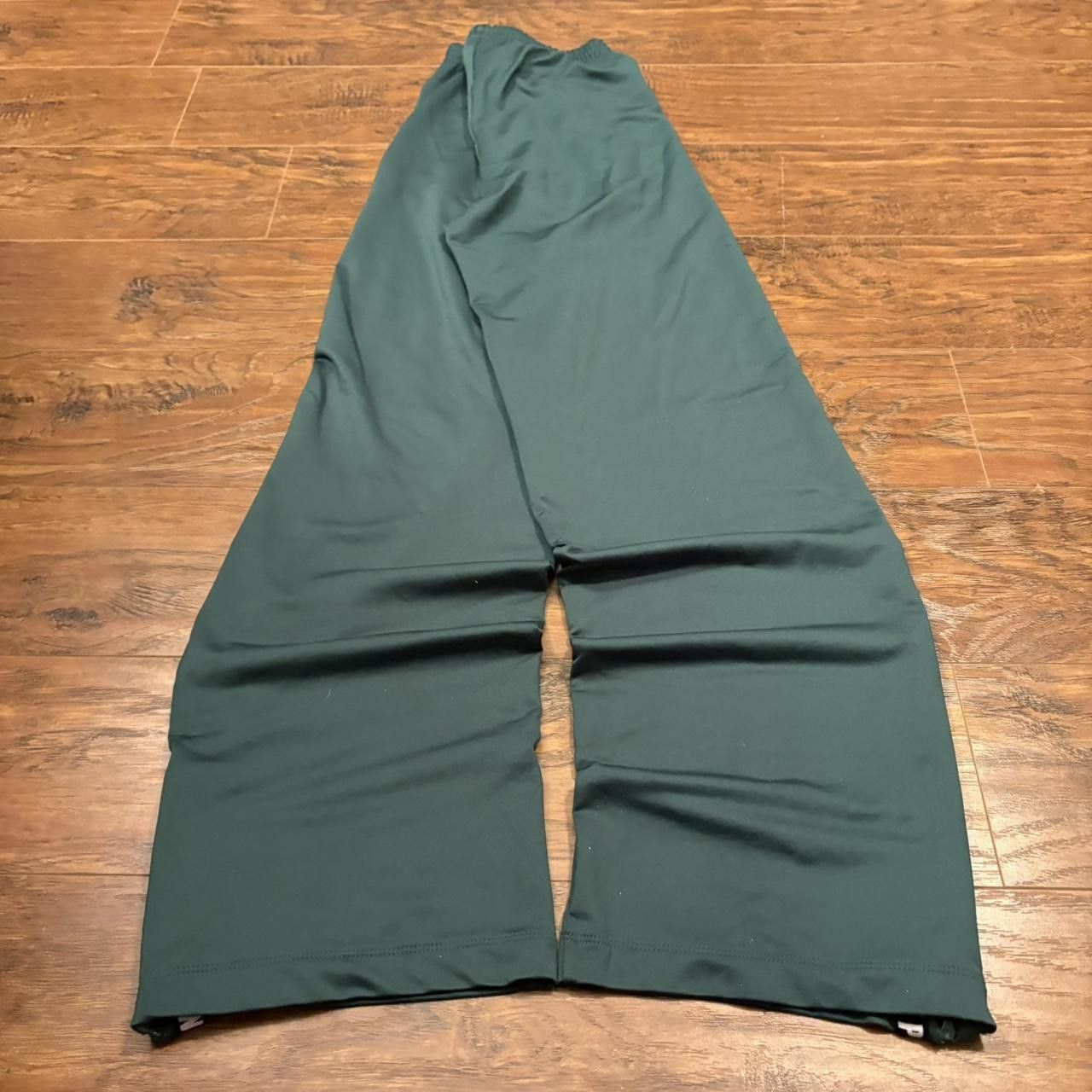 Pink Crazy Vintage Y2K/2000s Pink by Victoria Secret Green Sweatpants with Leg zipper Openings! Size US 26 / EU 42 - 4 Thumbnail