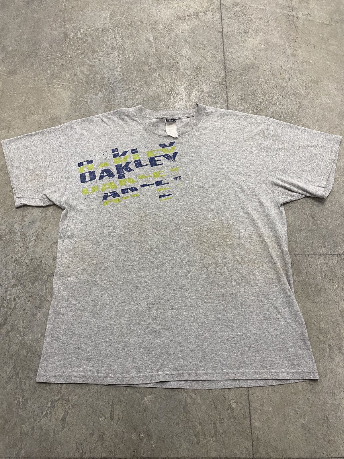 Oakley × Vintage Vintage Oakley t shirt Size US XL / EU 56 / 4 - 1 Thumbnail