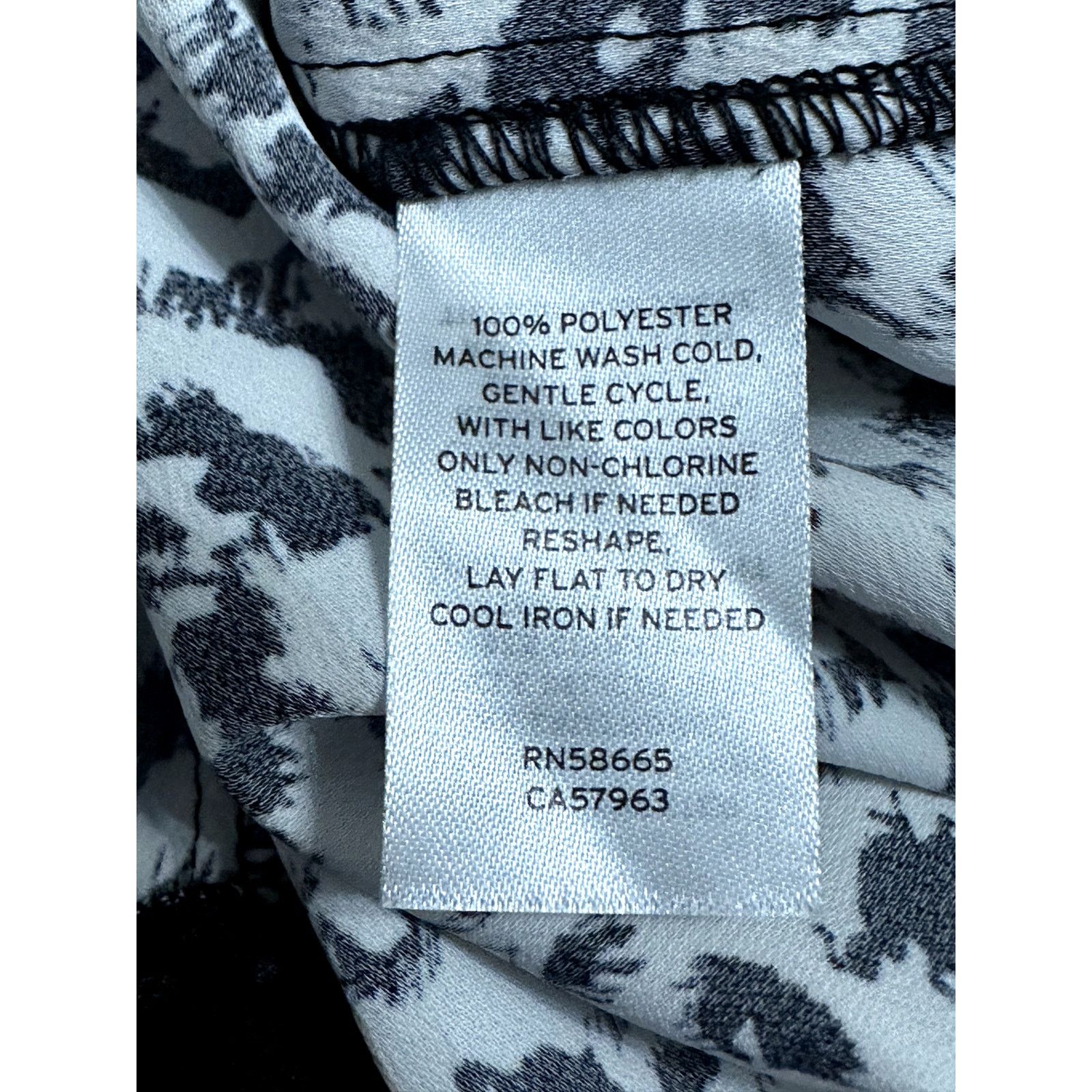 Other Halogen V Neckline Tank Top Animal Print Black/White S NWOT Size S / US 4 / IT 40 - 9 Thumbnail