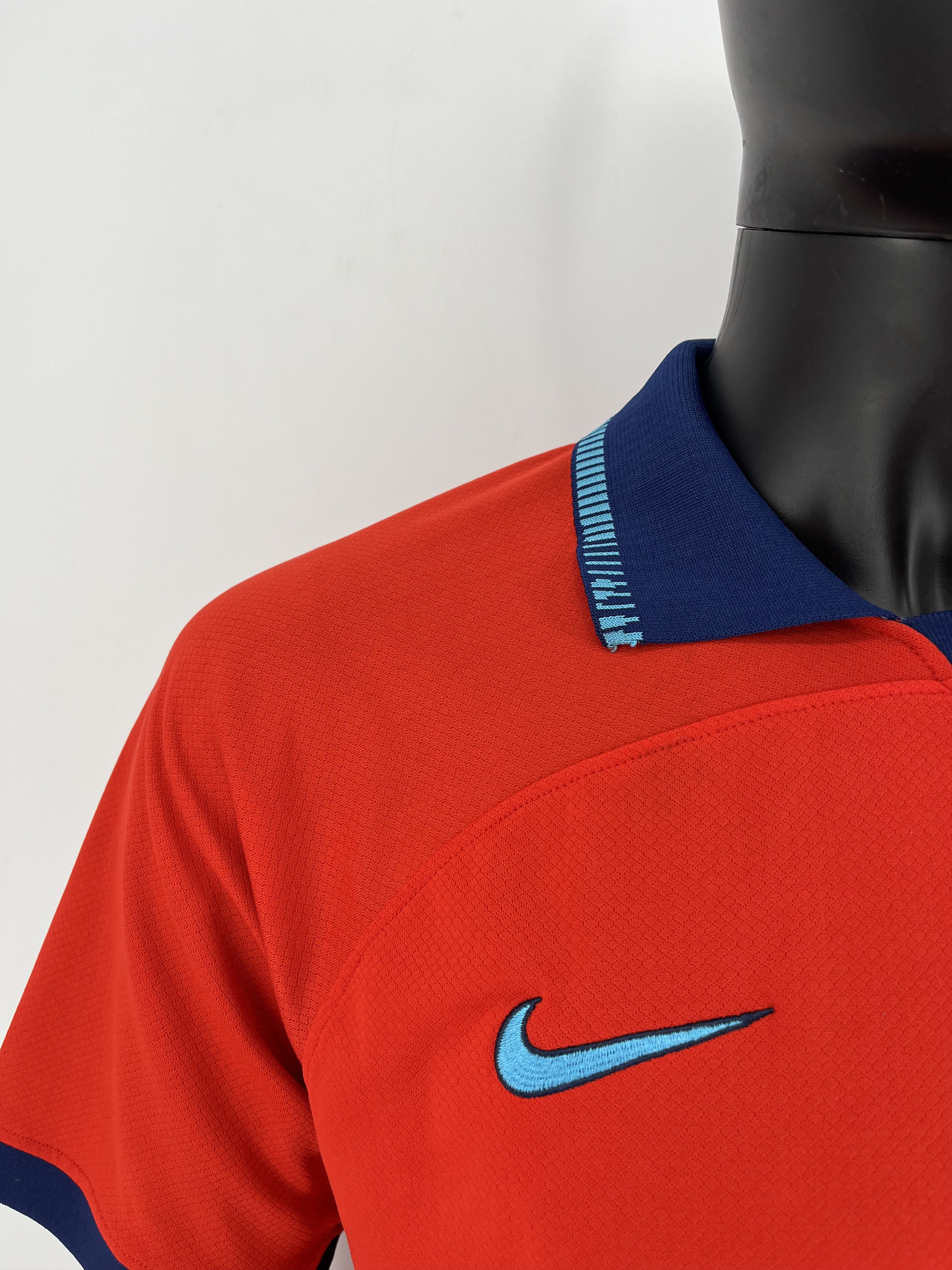 Other Nike England 🏴󠁧󠁢󠁥󠁮󠁧󠁿 jersey 2022 Qatar FIFA World Cup Size US L / EU 52-54 / 3 - 8 Thumbnail