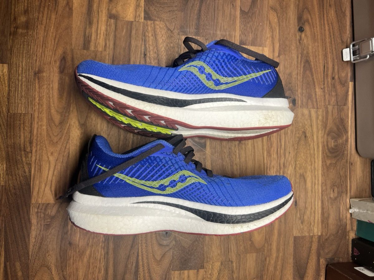 Saucony Saucony Endorphin Speed Size US 7 / EU 40 - 2 Thumbnail