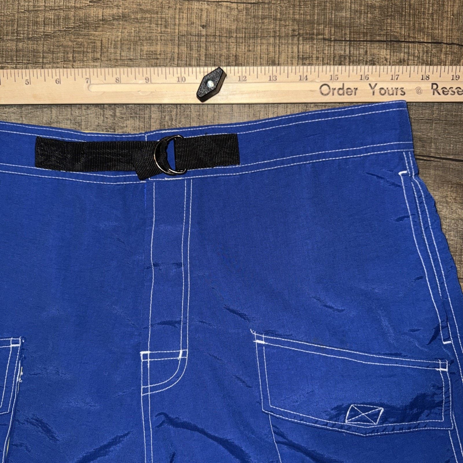 Tommy Hilfiger Y2K Tommy Hilfiger Tommy Trunks Sz L Blue Cargo Pocket EUC Size US 34 / EU 50 - 9 Thumbnail