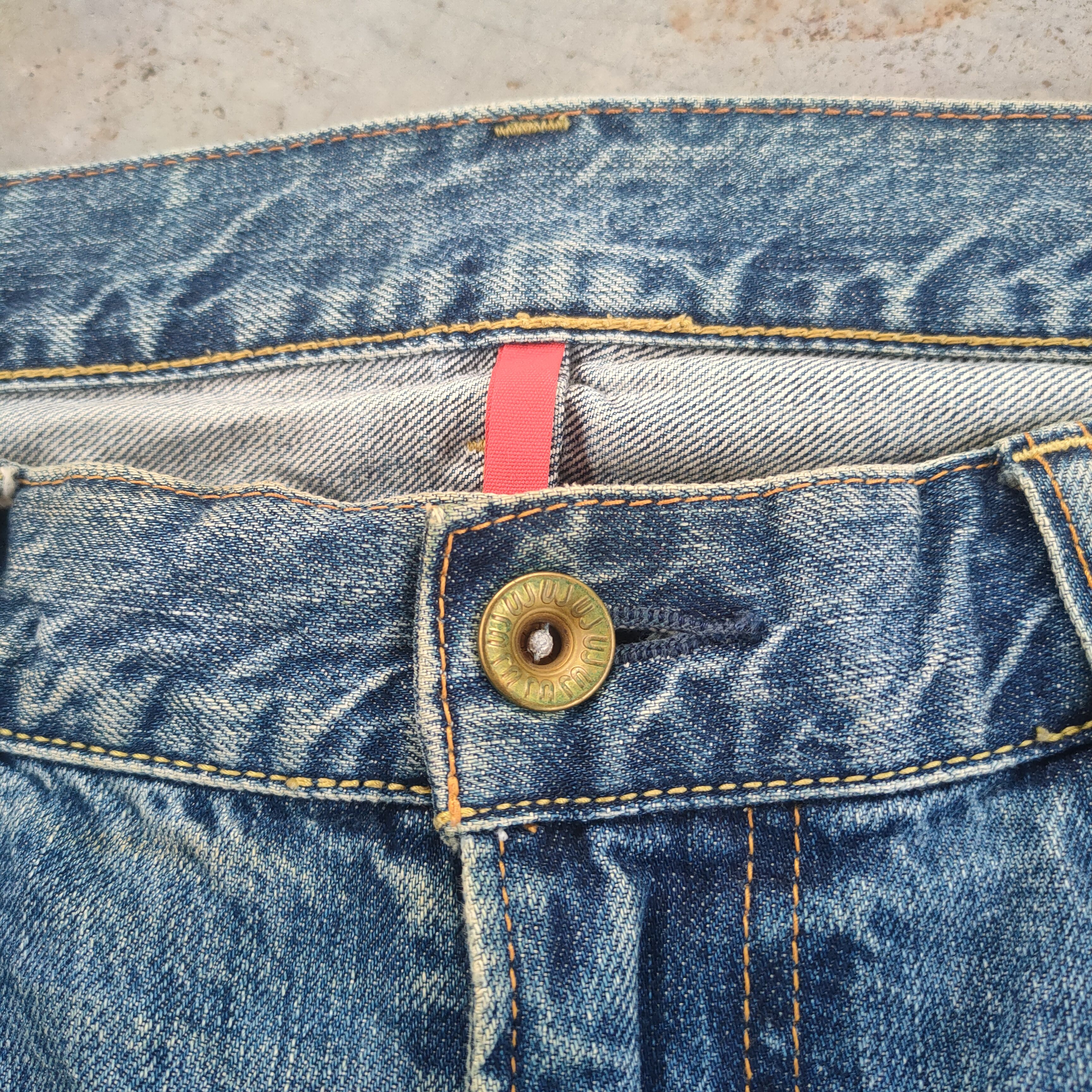 Japanese Brand # VINTAGE JAPANESE REGULAR SLIM FADED DENIM JEAN PANTS Size US 37 - 5 Thumbnail
