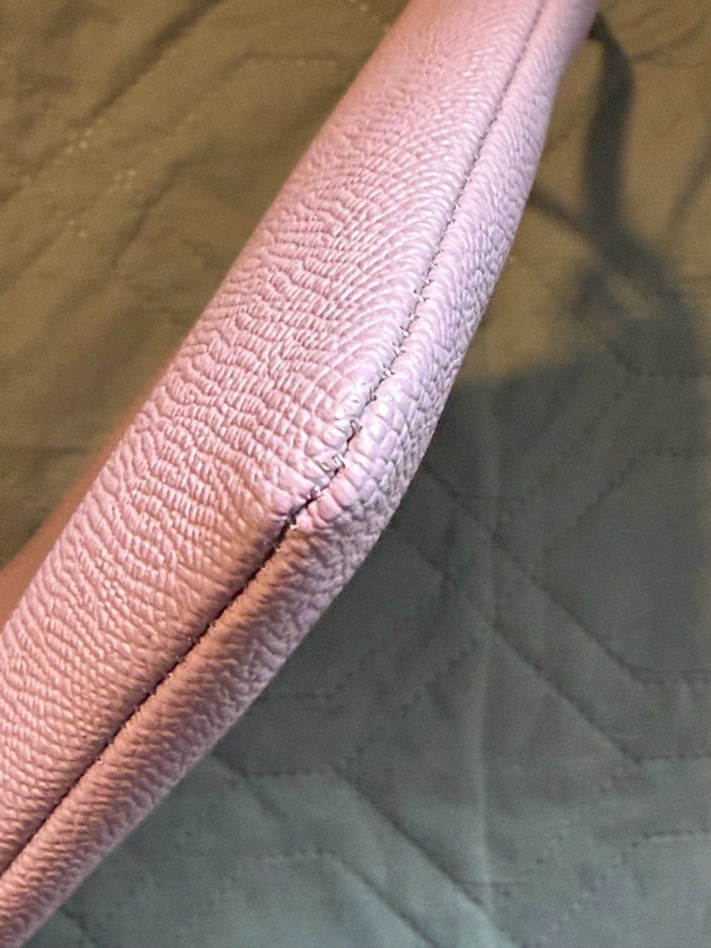 Coach Coach Mauve Pebbled Leather Wristlet Pouch Storypatch EUC Size ONE SIZE - 5 Thumbnail