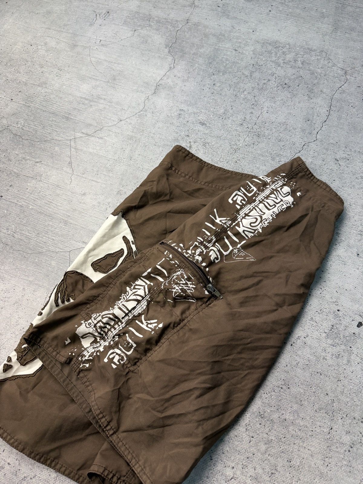 Quicksilver Vintage Quicksilver Shorts Logo Swim Wear Rap Y2K 90s USA Size US 34 / EU 50 - 4 Thumbnail