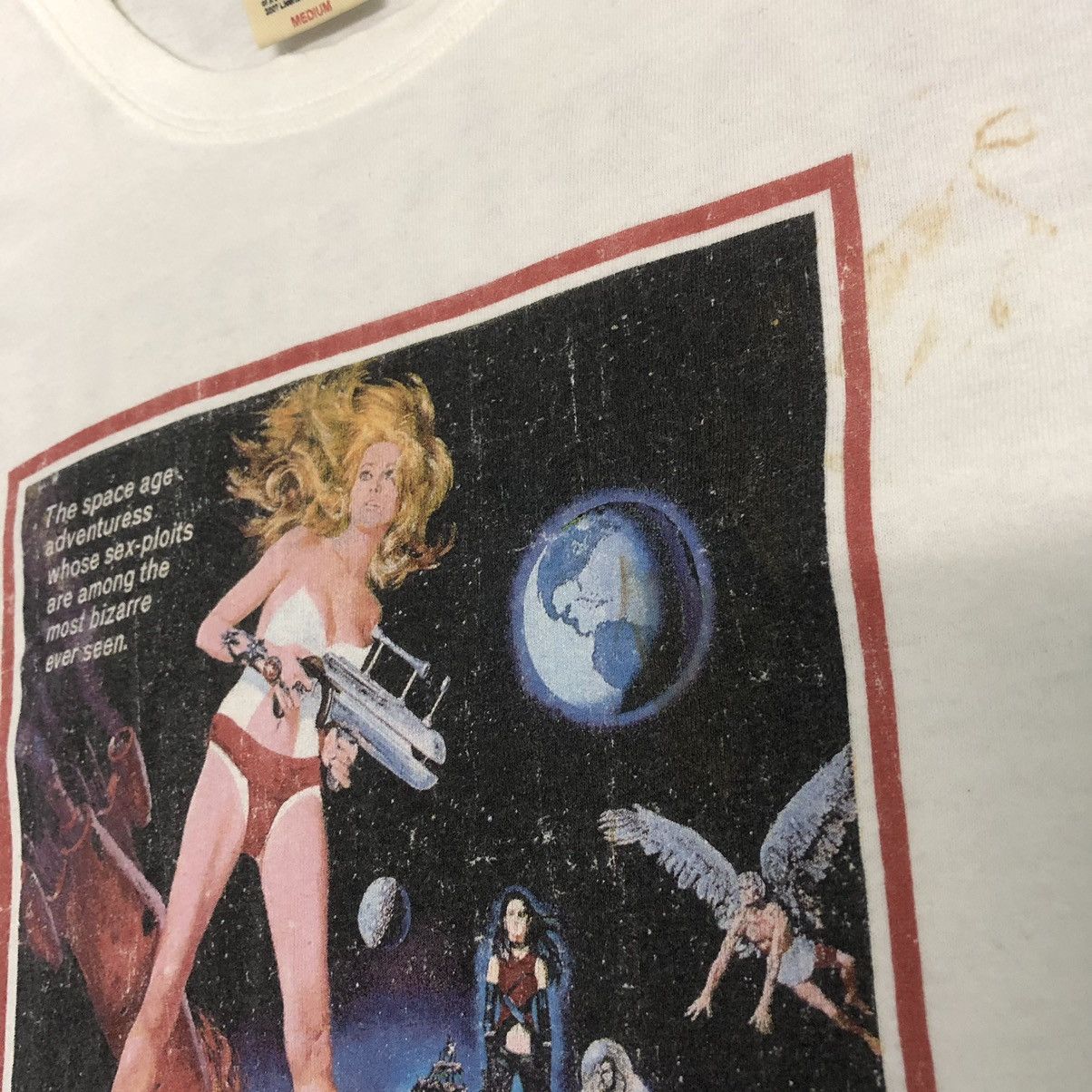 Sci-Fi Fantasy Barbarella 60s SciFi Movie Poster Tshirt Size US M / EU 48-50 / 2 - 9 Thumbnail