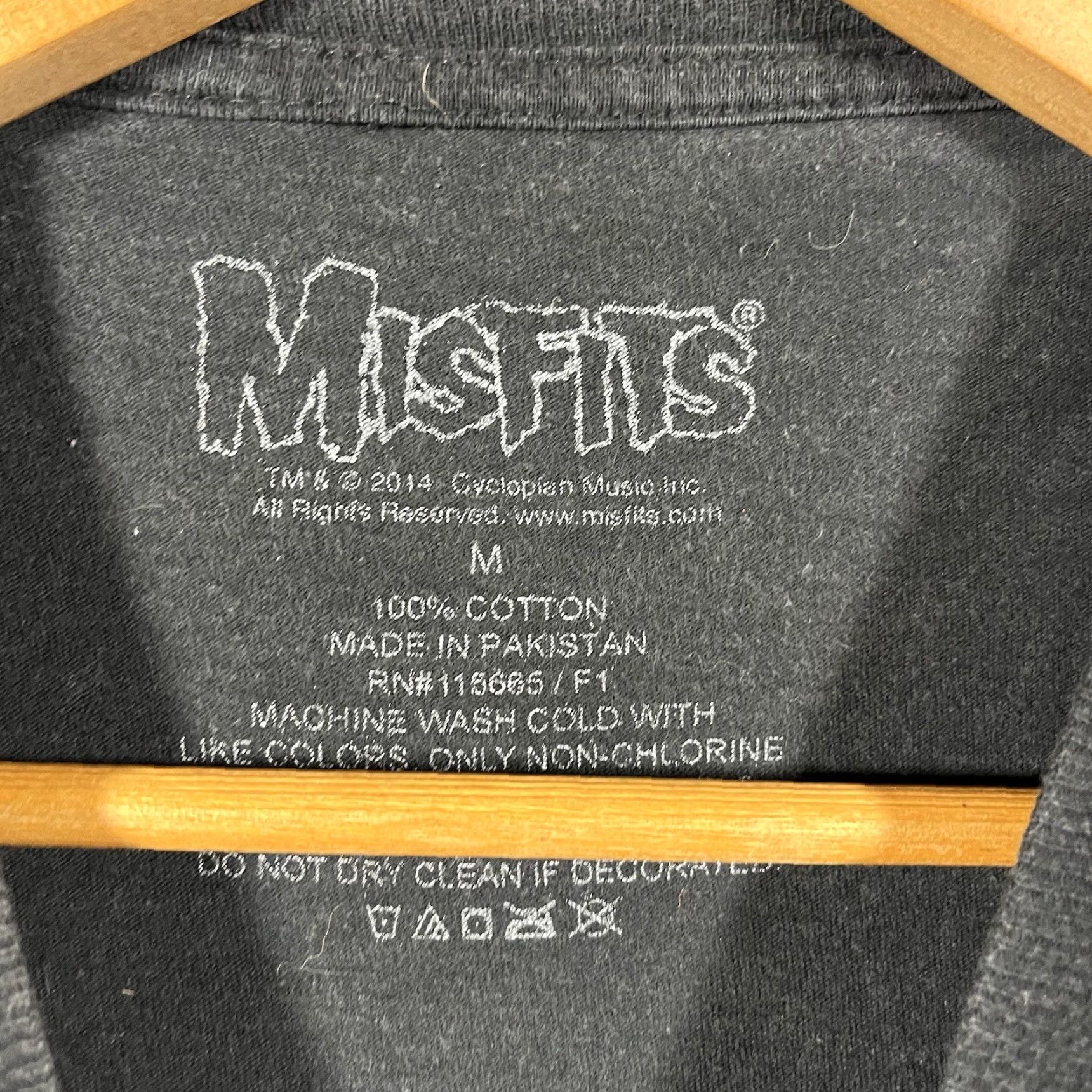 Vintage Misfits Shirt Mens Medium Fiend Skull Black Punk Band 2014 Big Graphic Vtg Size US M / EU 48-50 / 2 - 3 Thumbnail