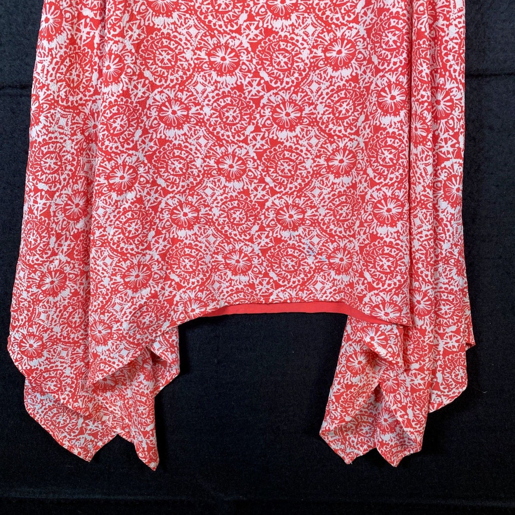 Vintage Cato Womens Blouse Pink White Floral Tank Top Asymmetrical Stretch Large Sleeveless Round Neck Summer Casual Workwear Size L / US 10 / IT 46 - 3 Thumbnail