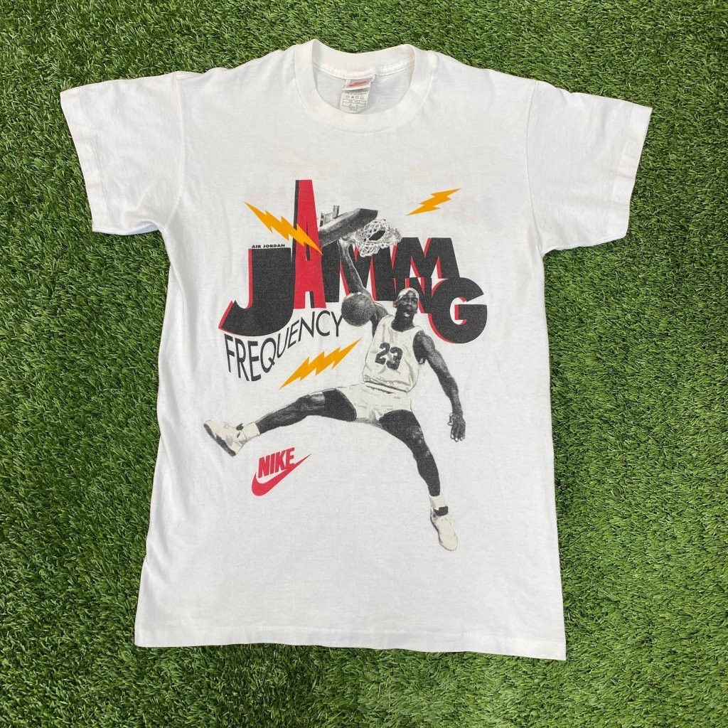 Nike Vintage Nike Air Jordan "Jamming Radio Frequency" Shirt, M Size US M / EU 48-50 / 2 - 1 Thumbnail
