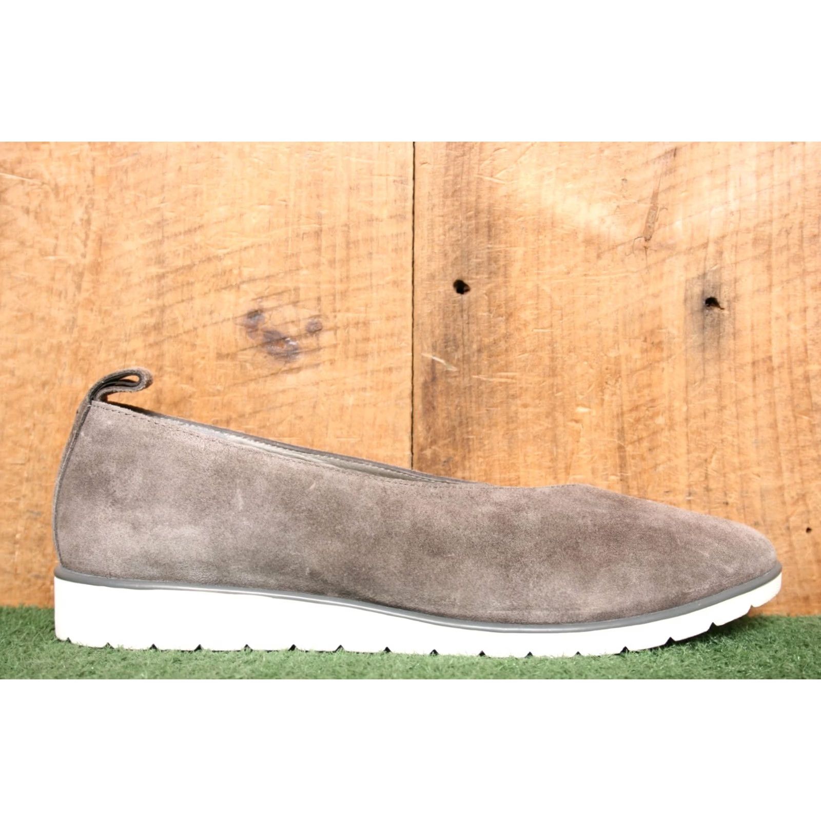 Eileen Fisher EILEEN FISHER Humor Graphite Sport Suede Mini Wedge Loafers Sz. 10 Women Leather Lining Gray Slip On Vintage Mens? Size US 10 / IT 40 - 2 Thumbnail