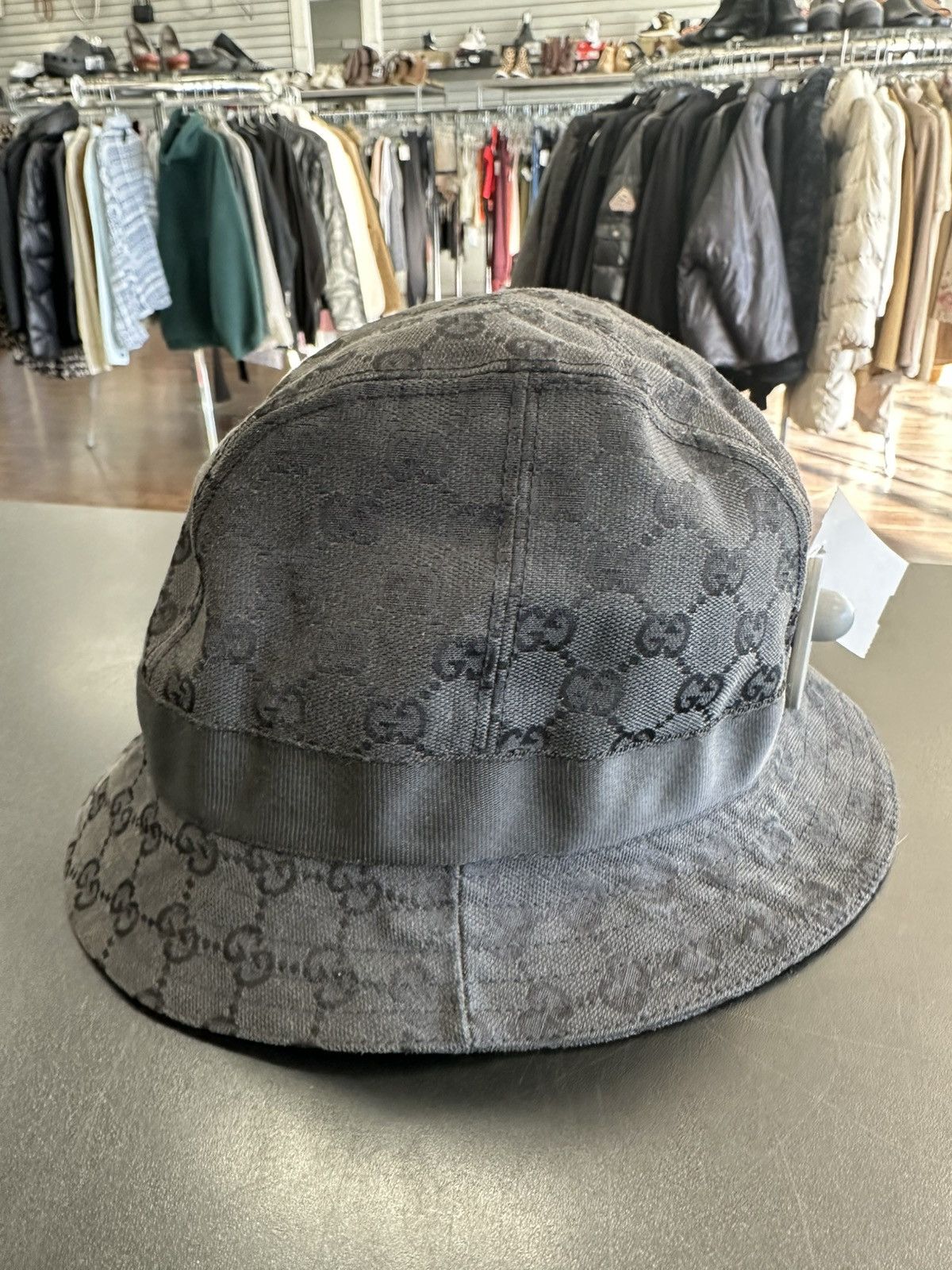 Gucci GUCCI BUCKET HAT MONOGRAM BLACK MEDIUM Size 32 - 4 Thumbnail