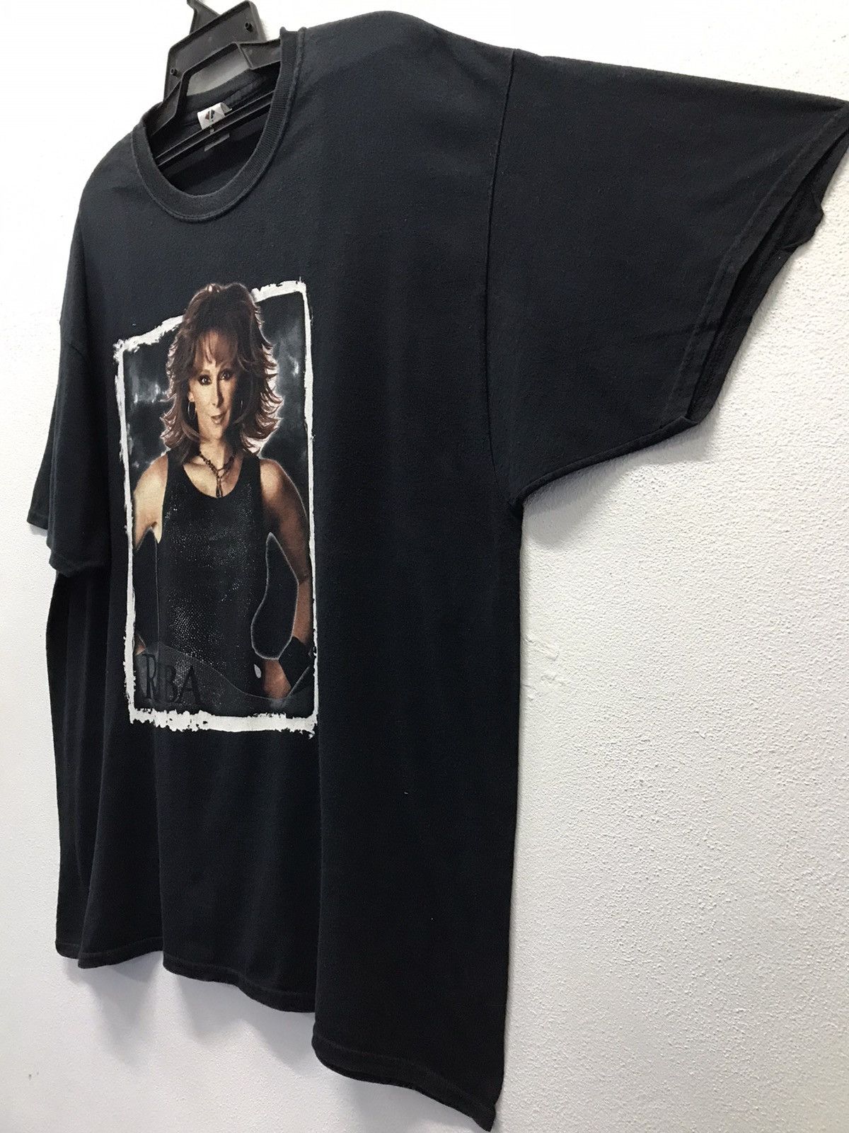 Band Tees × Jerzees × Vintage Vintage Reba McEntire 2007 Shirt Size US XXL / EU 58 / 5 - 5 Thumbnail