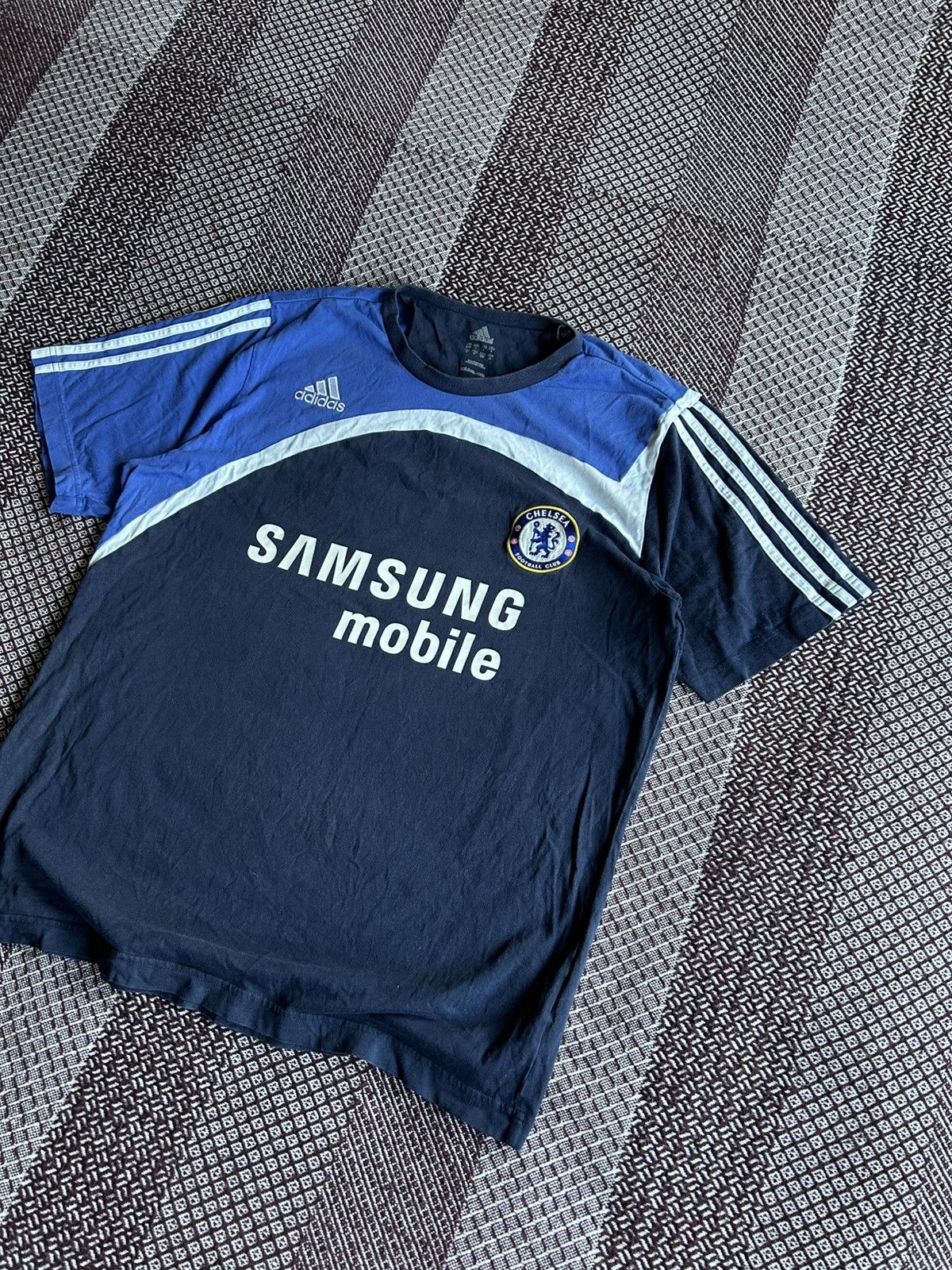 Adidas × Vintage Vintage Adidas x Chelsea 2007-2008 Training T-shirt Size L Size US L / EU 52-54 / 3 - 2 Thumbnail